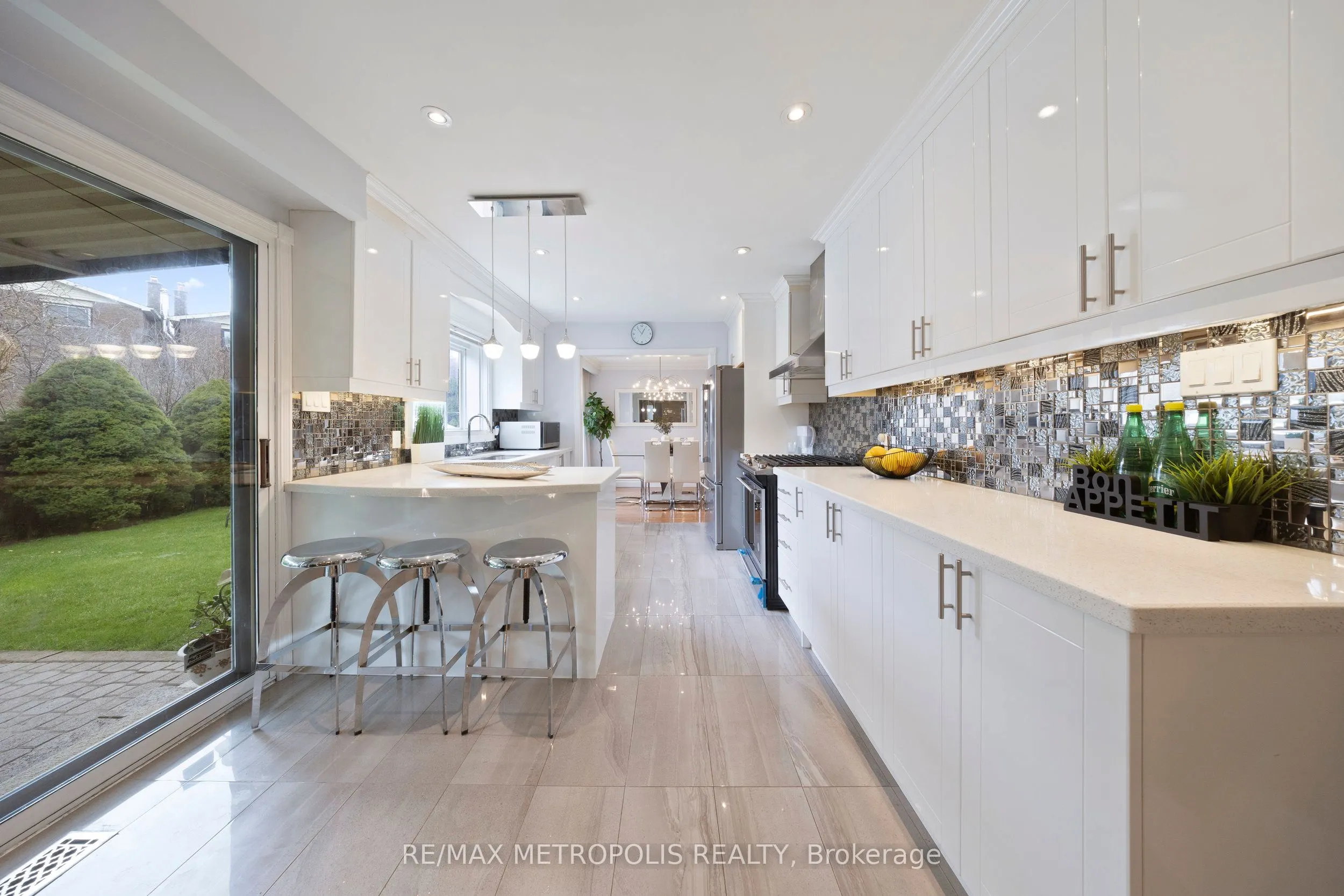 754 Eyer Drive, #Upper