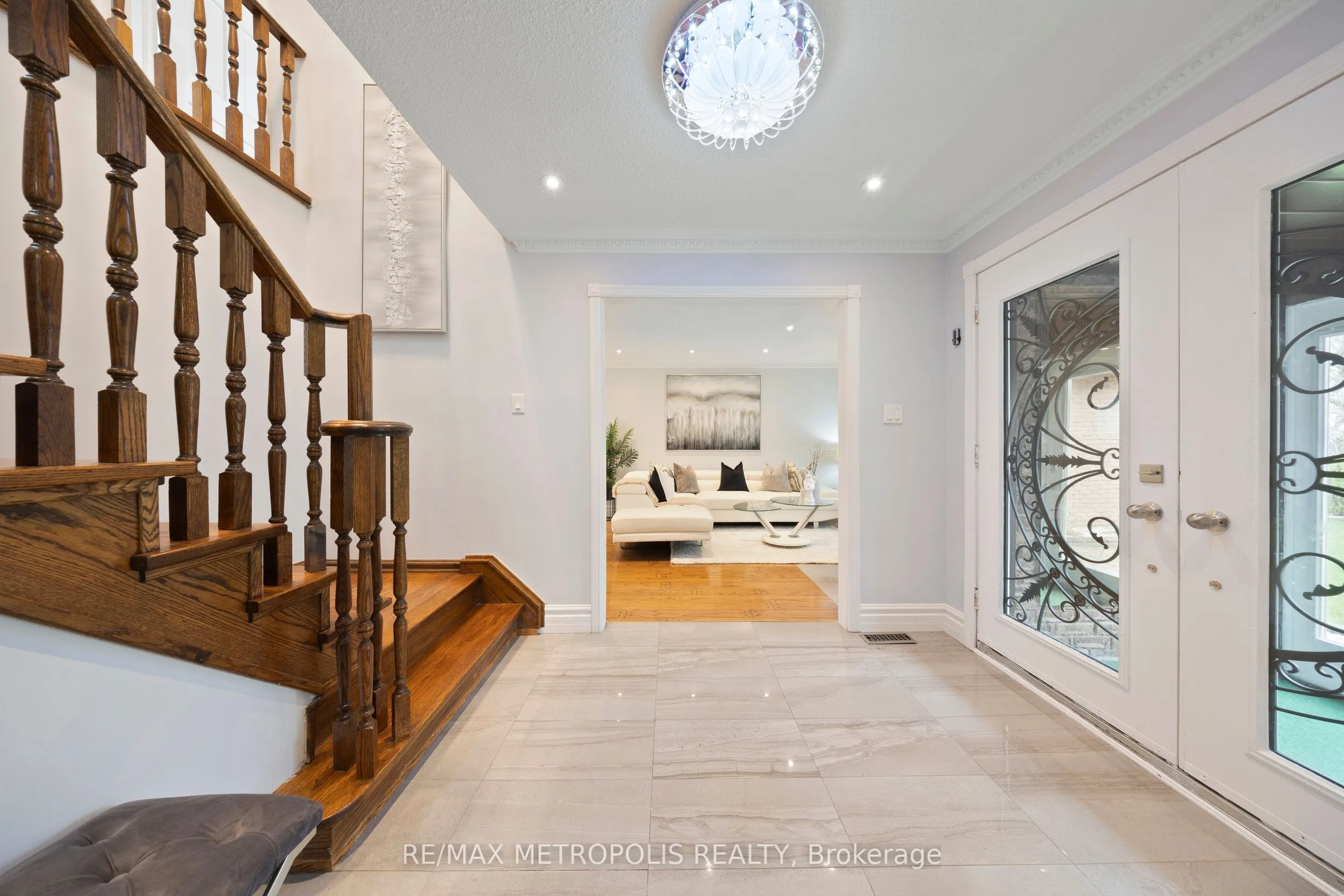 754 Eyer Drive, #Upper
