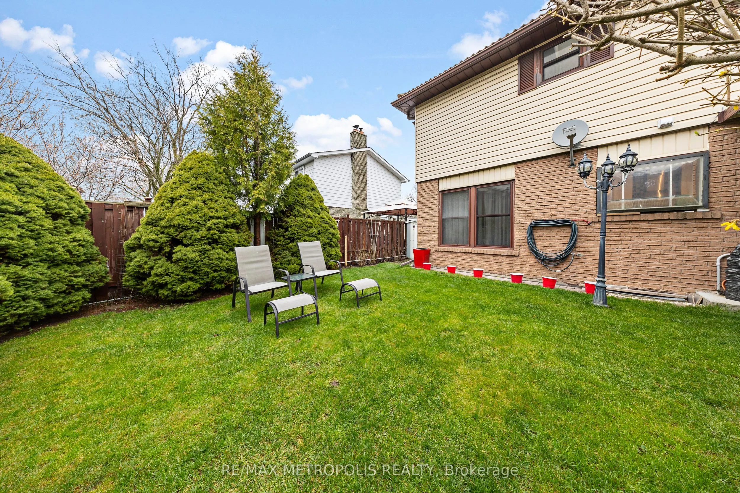 754 Eyer Drive, #Upper
