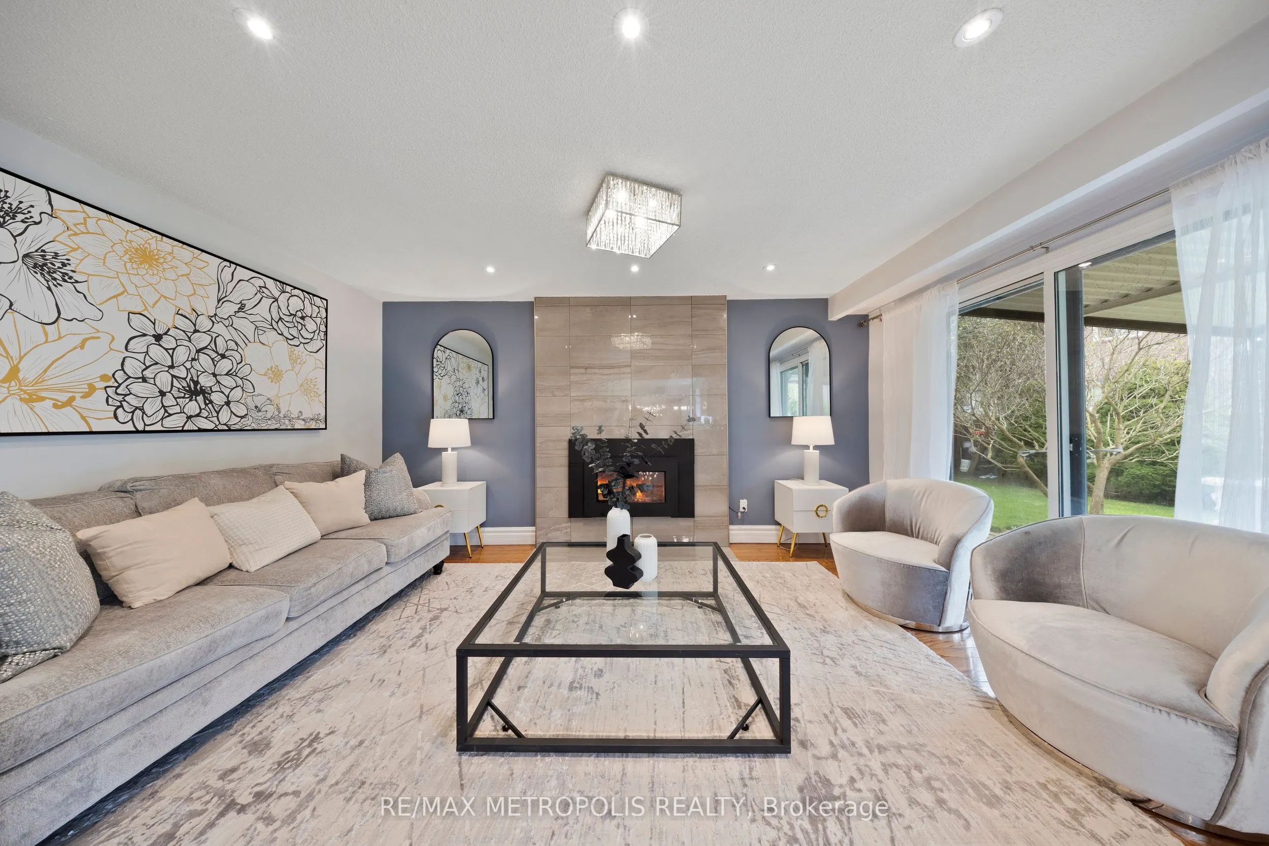 754 Eyer Drive, #Upper