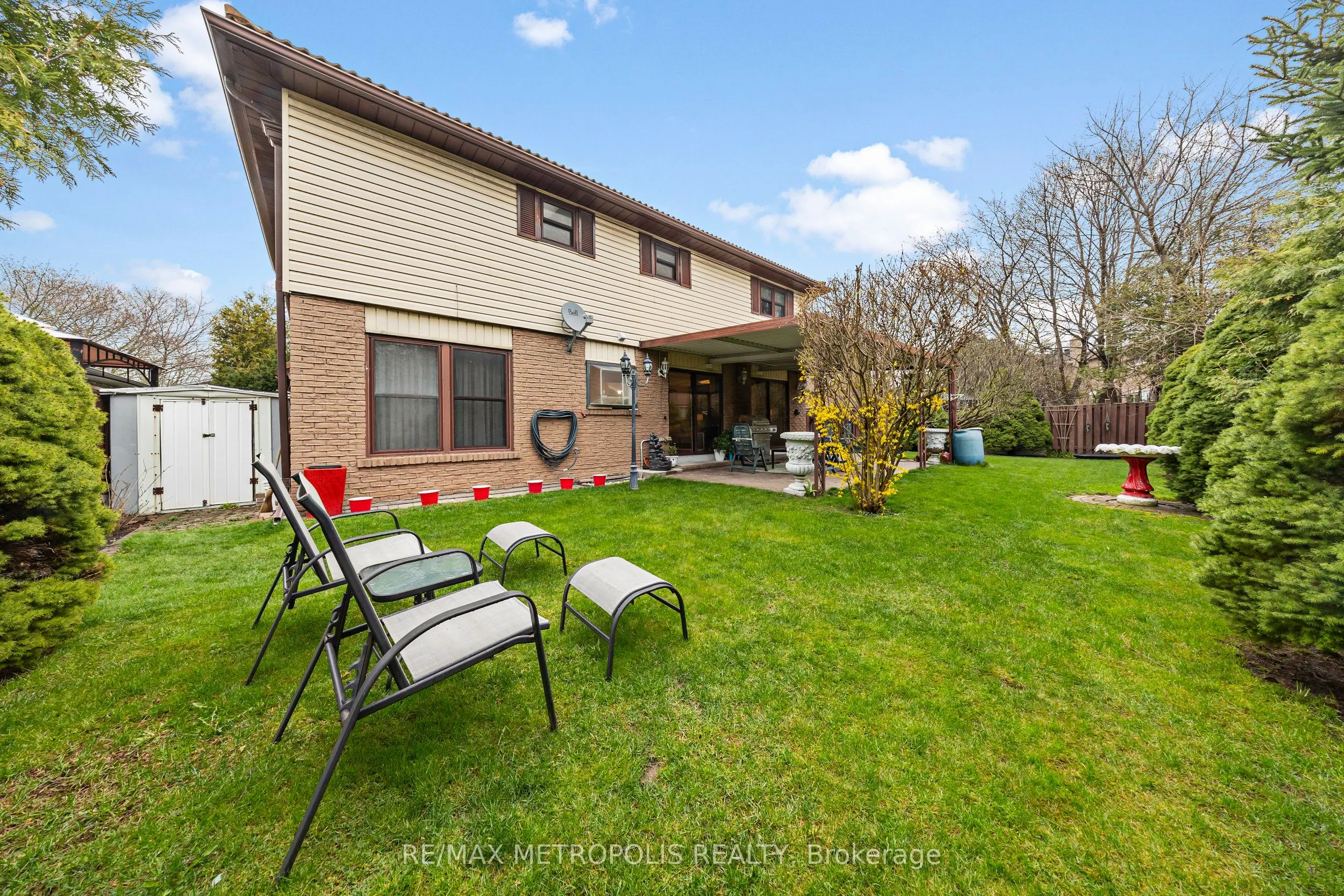 754 Eyer Drive, #Upper