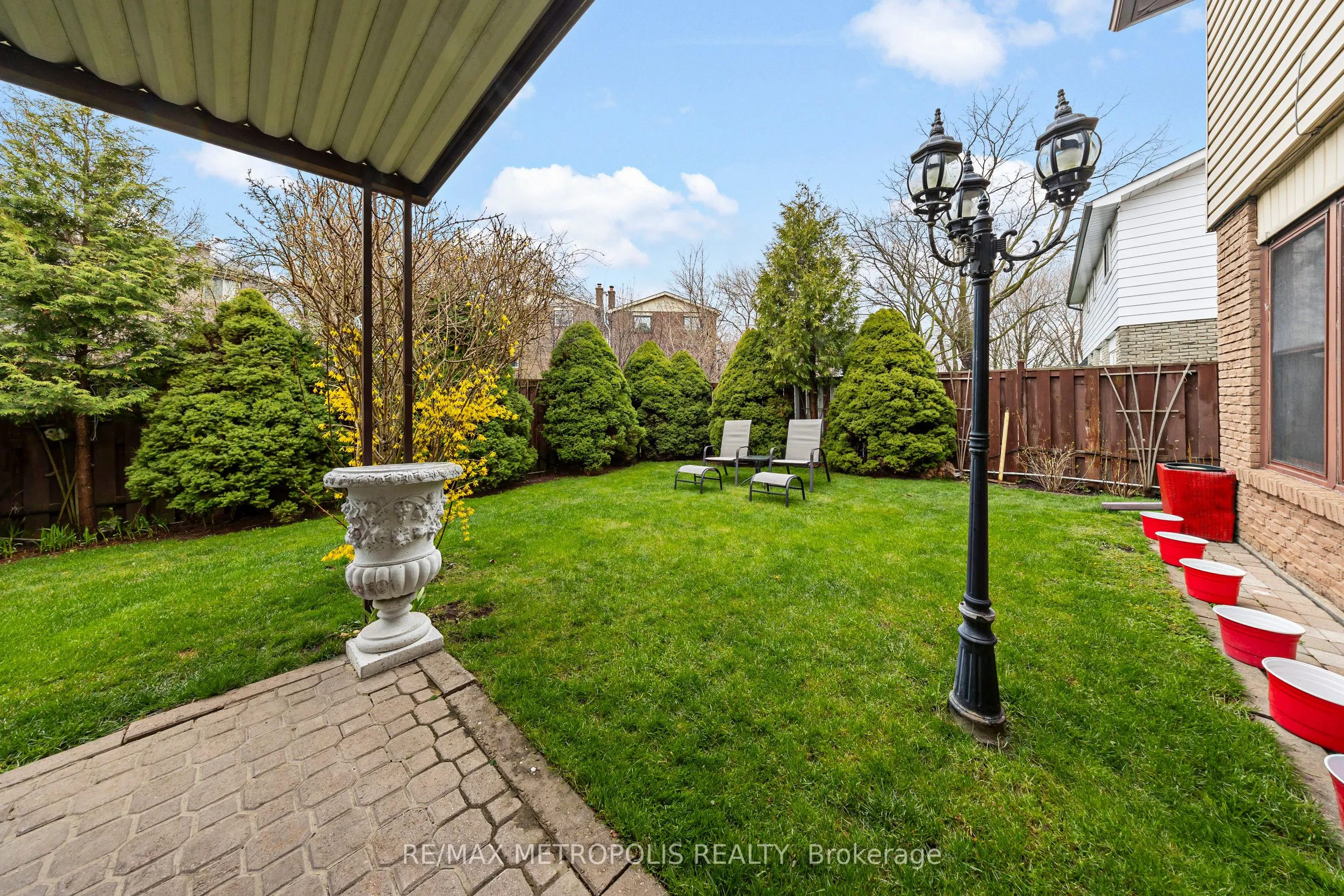 754 Eyer Drive, #Upper