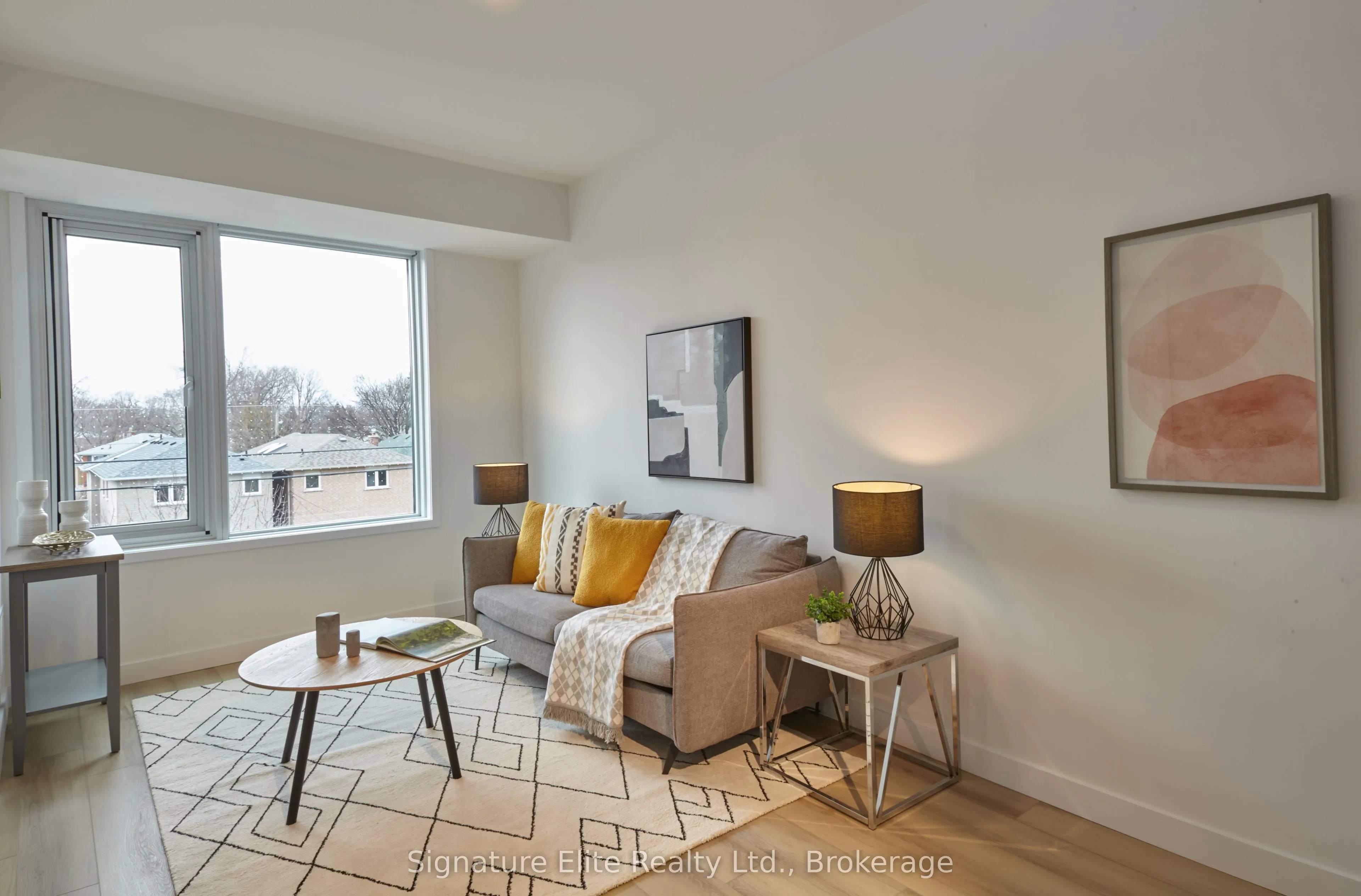 2382 Kingston Road, #607