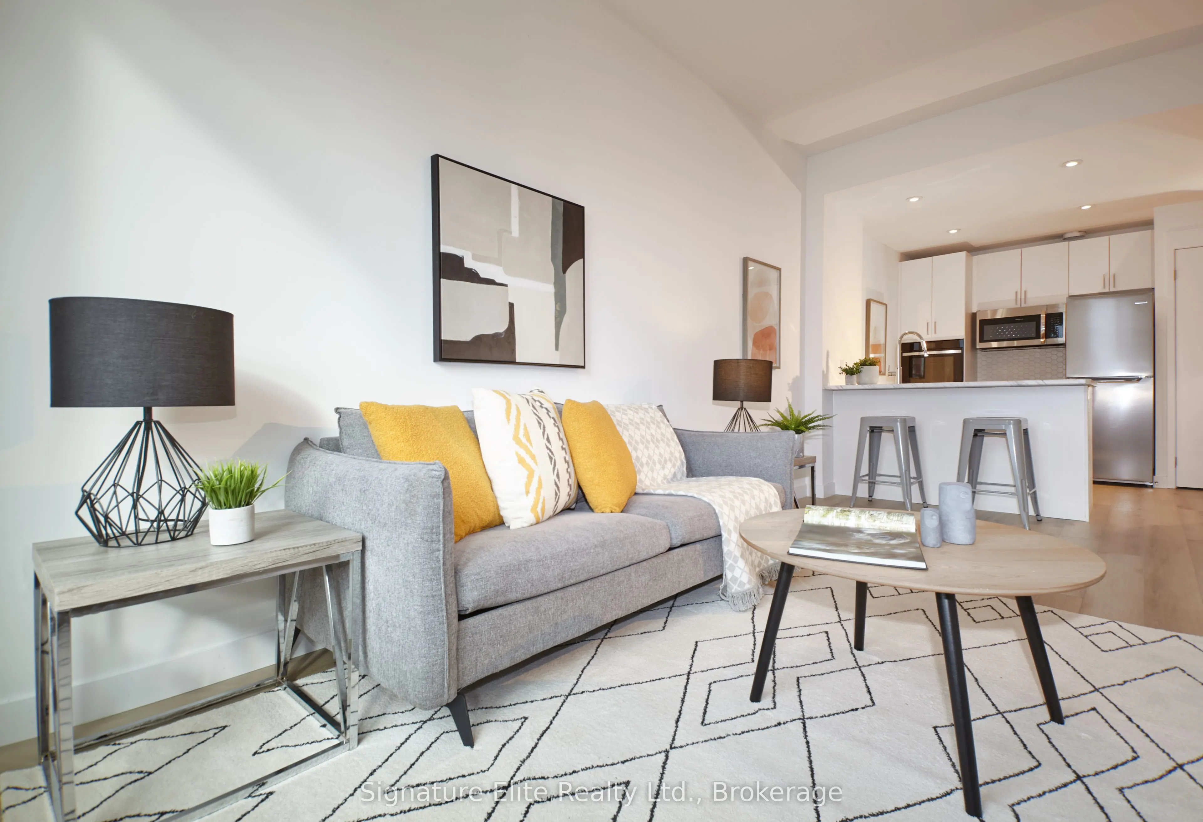 2382 Kingston Road, #607