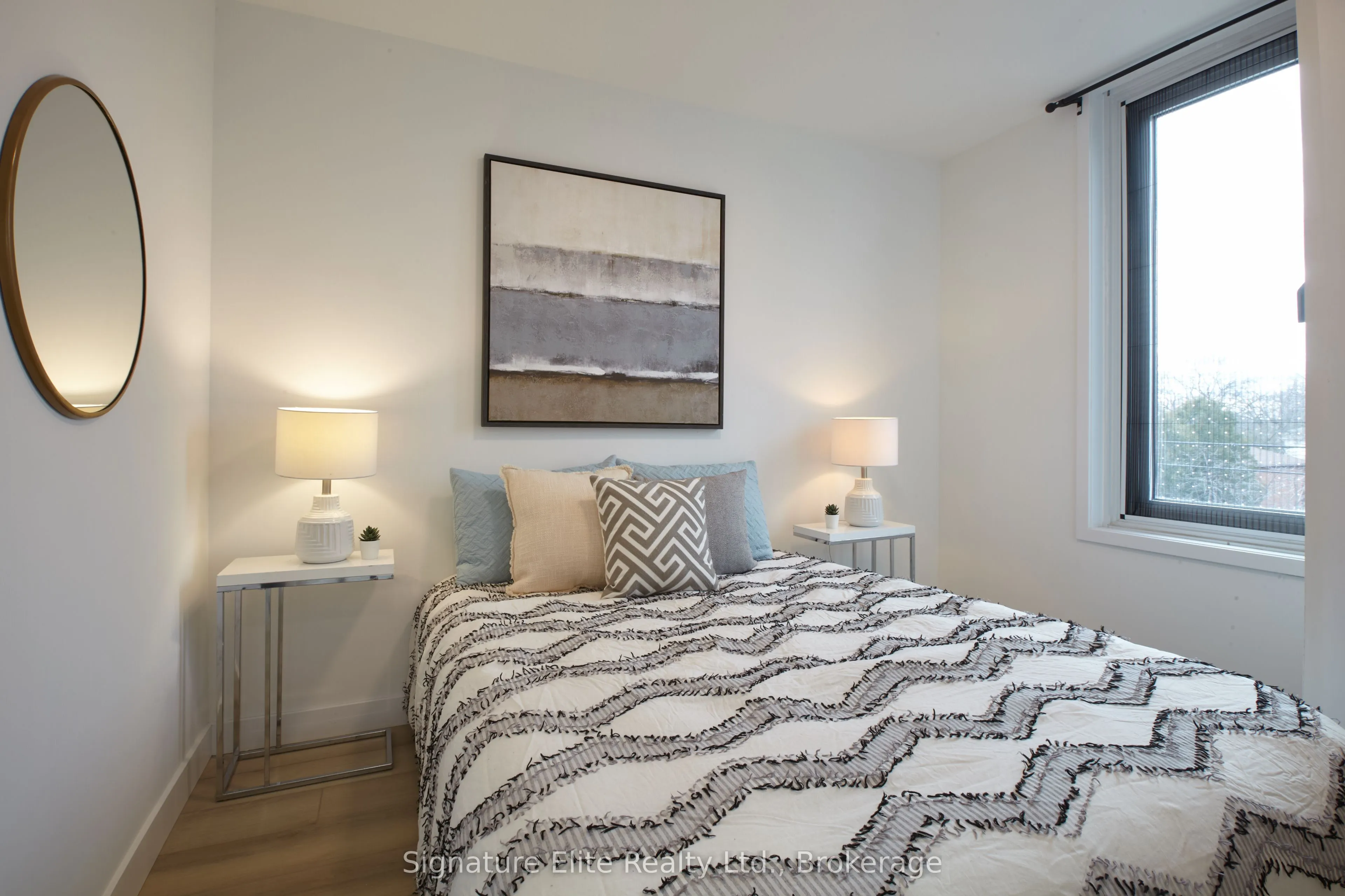 2382 Kingston Road, #607