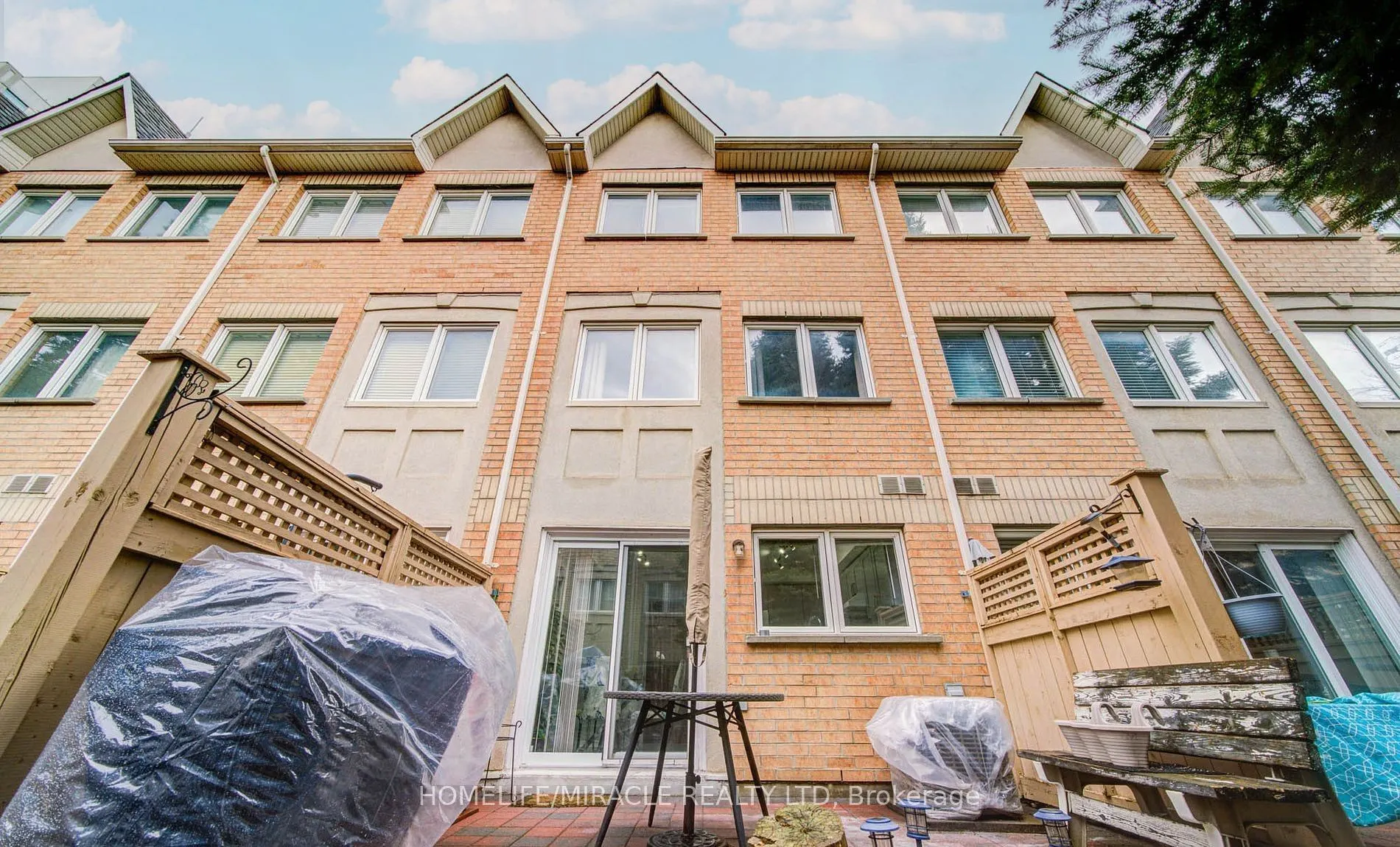 28 Rosebank Drive, #507