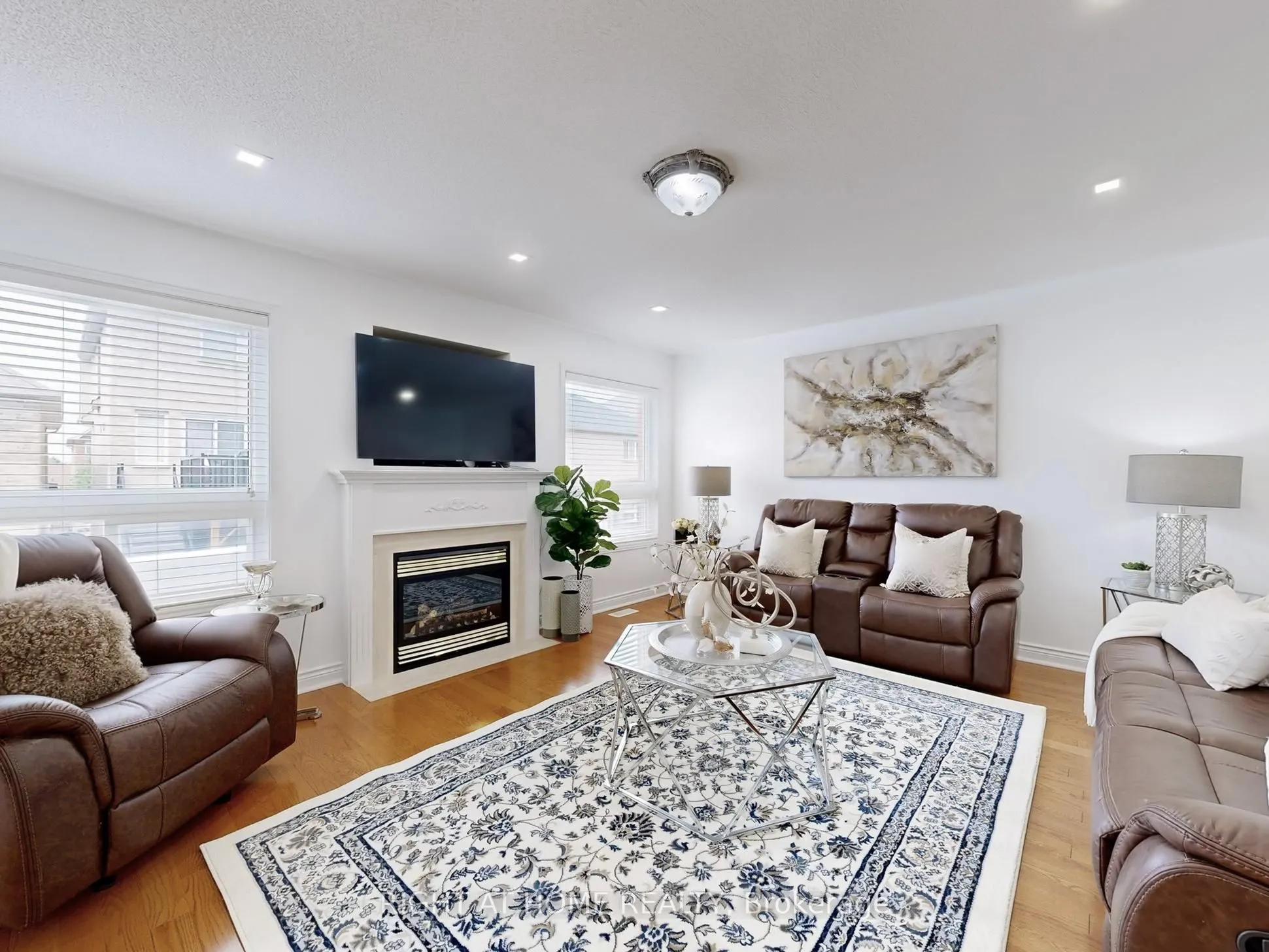 65 Styles Crescent