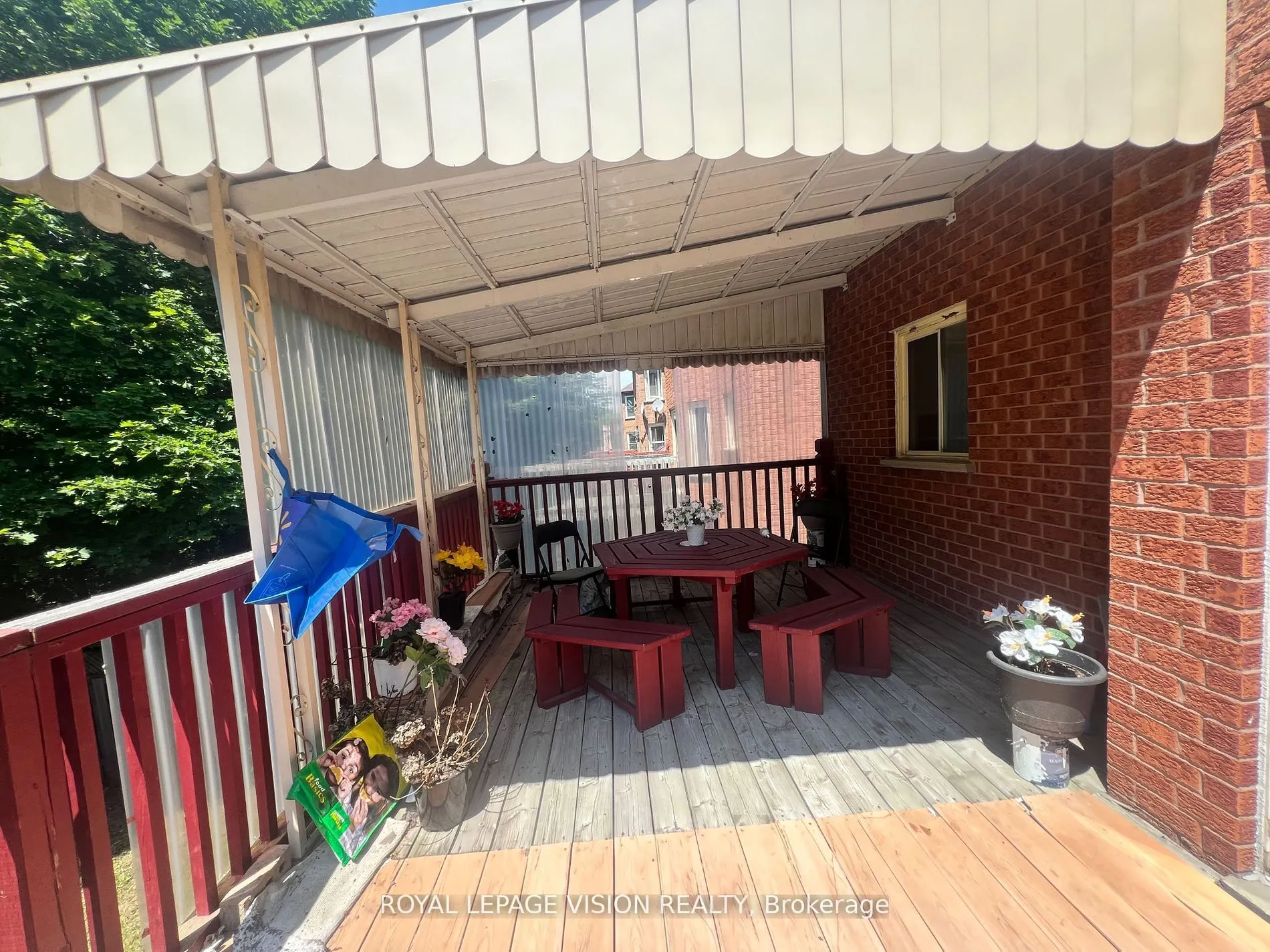 2 Glenheather Terrace, #Upper