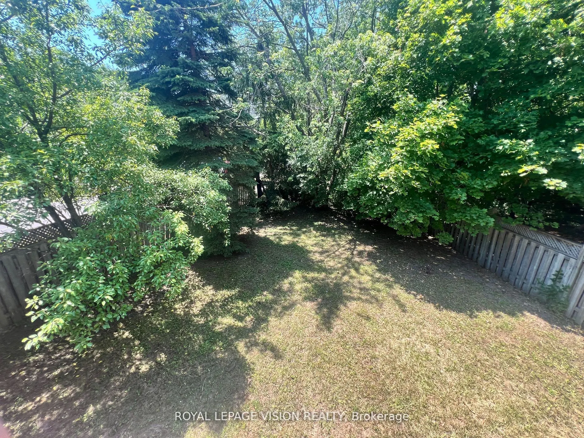 2 Glenheather Terrace, #Upper