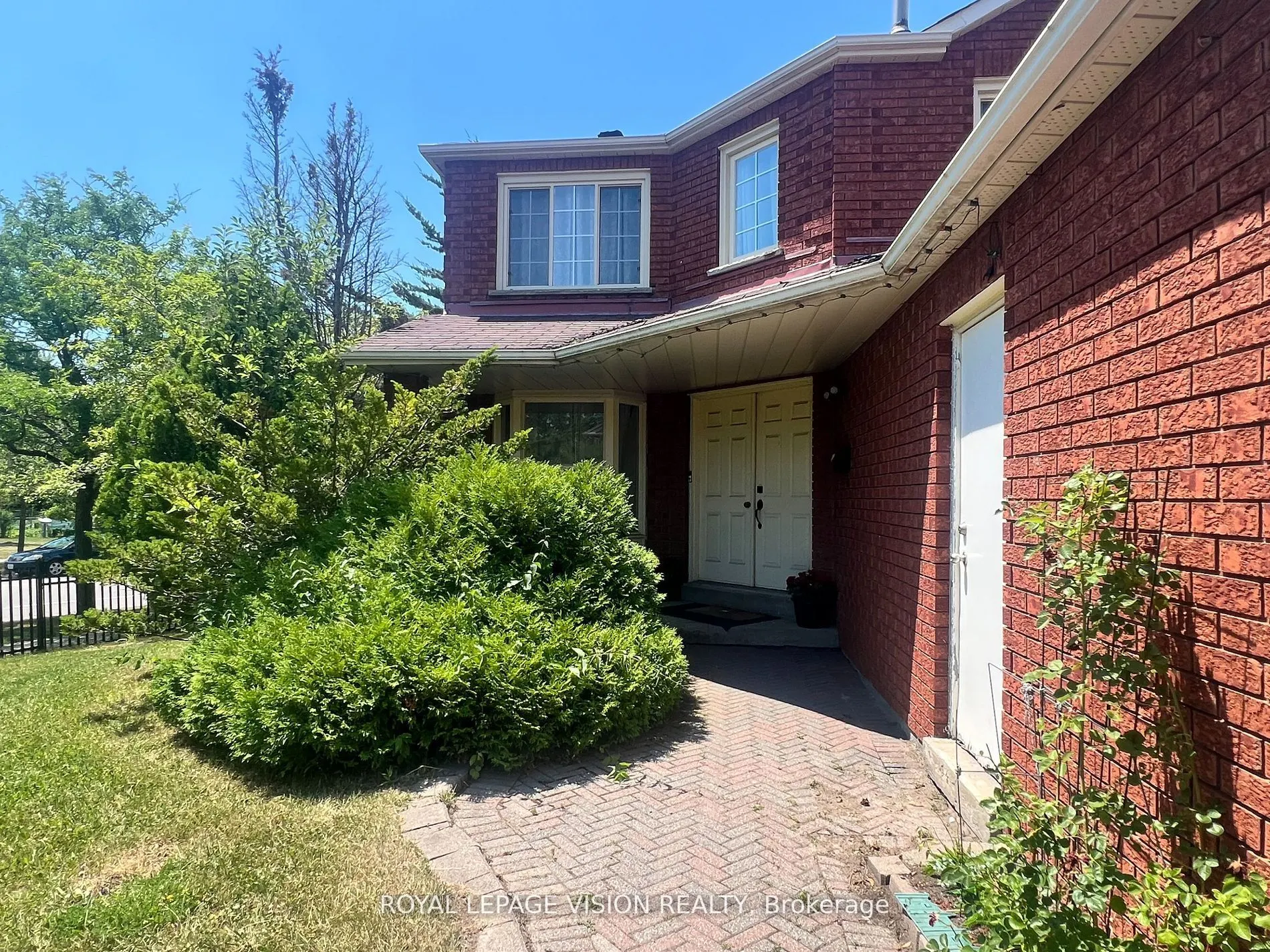 2 Glenheather Terrace, #Upper