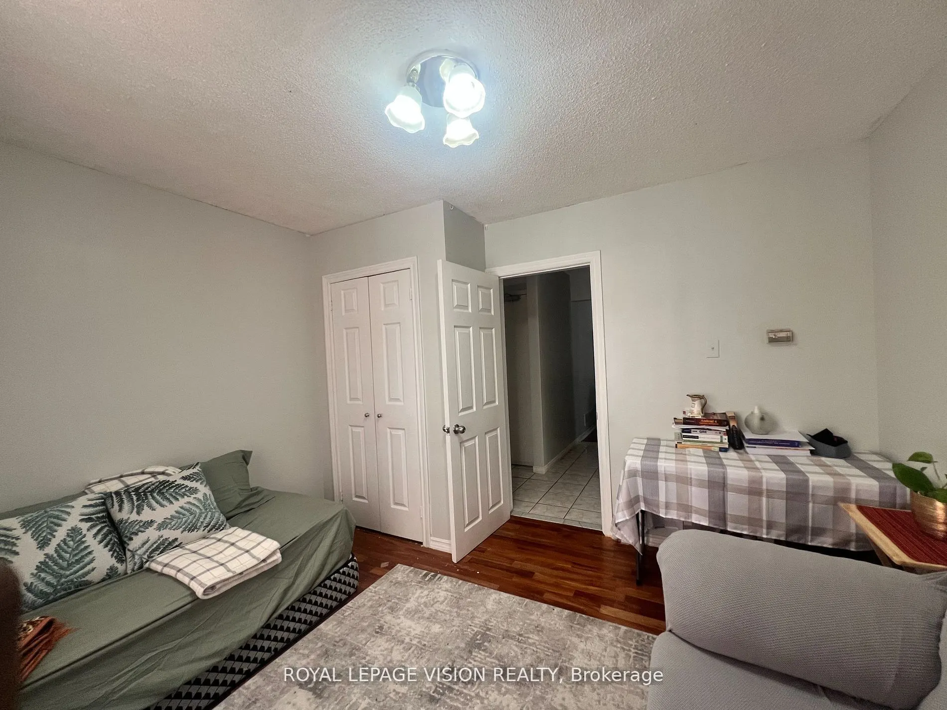 2 Glenheather Terrace, #Upper