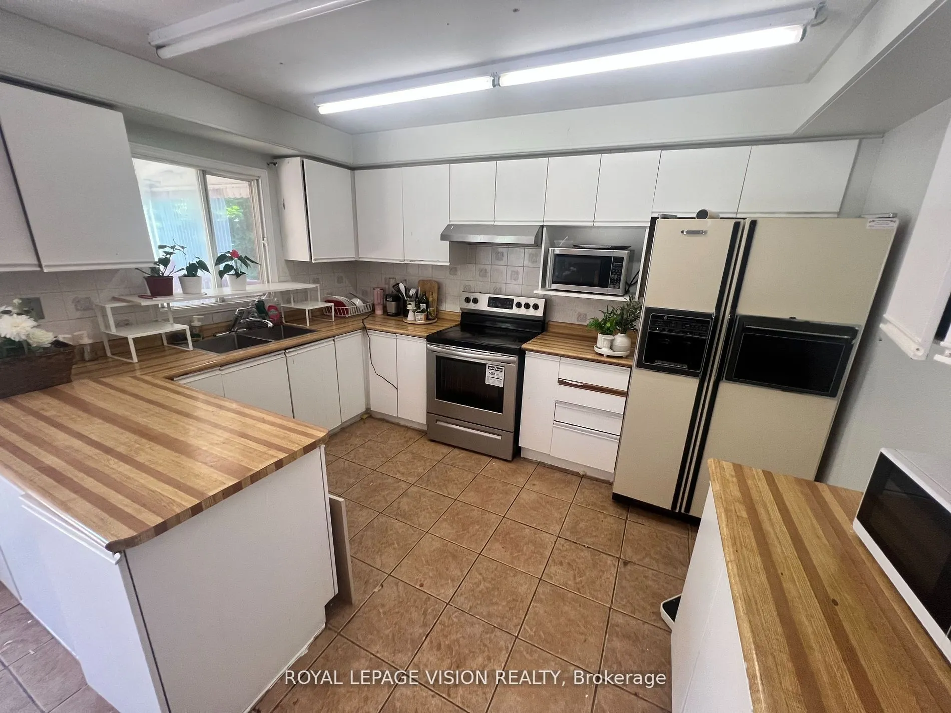 2 Glenheather Terrace, #Upper
