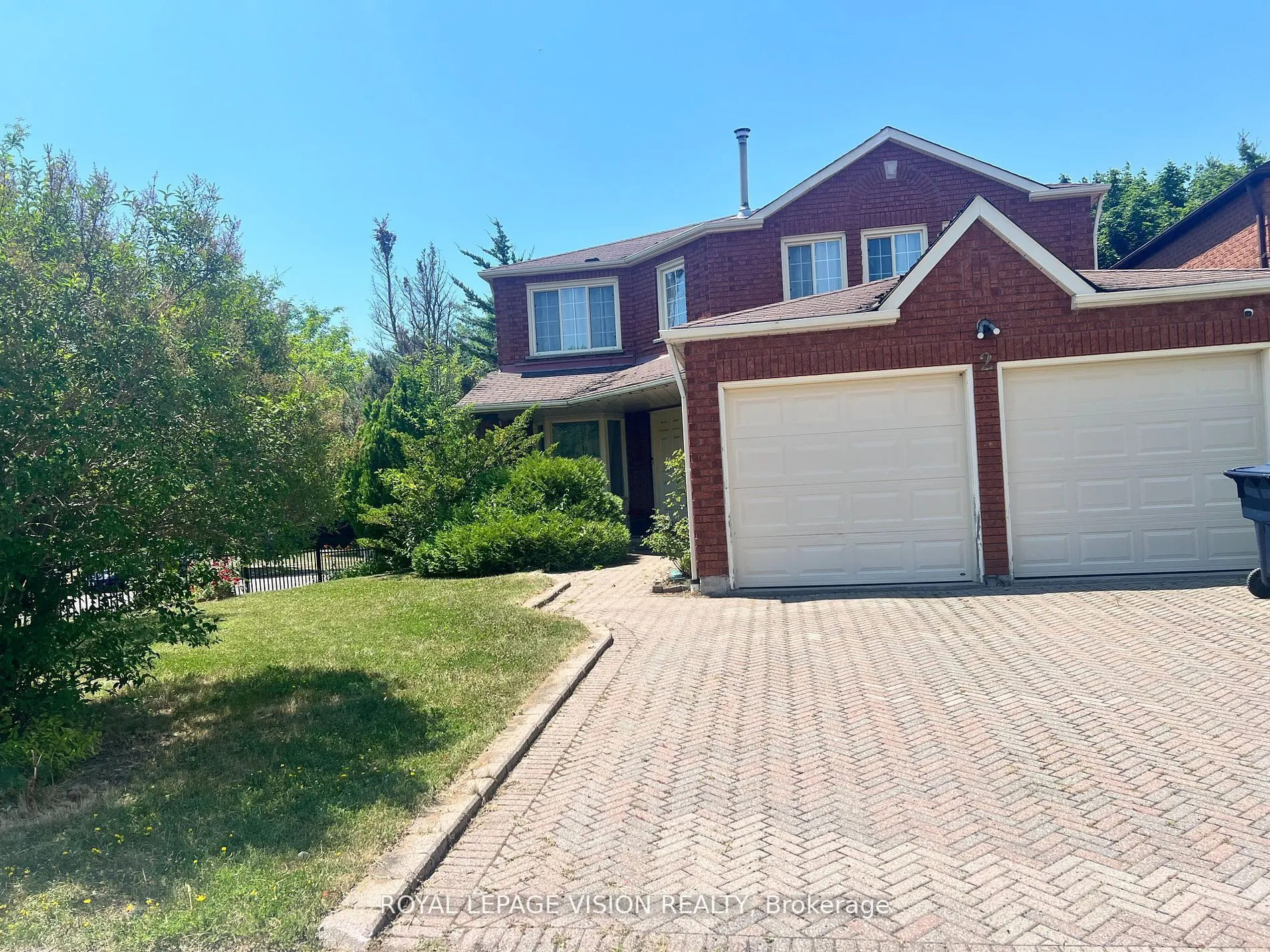 2 Glenheather Terrace, #Upper