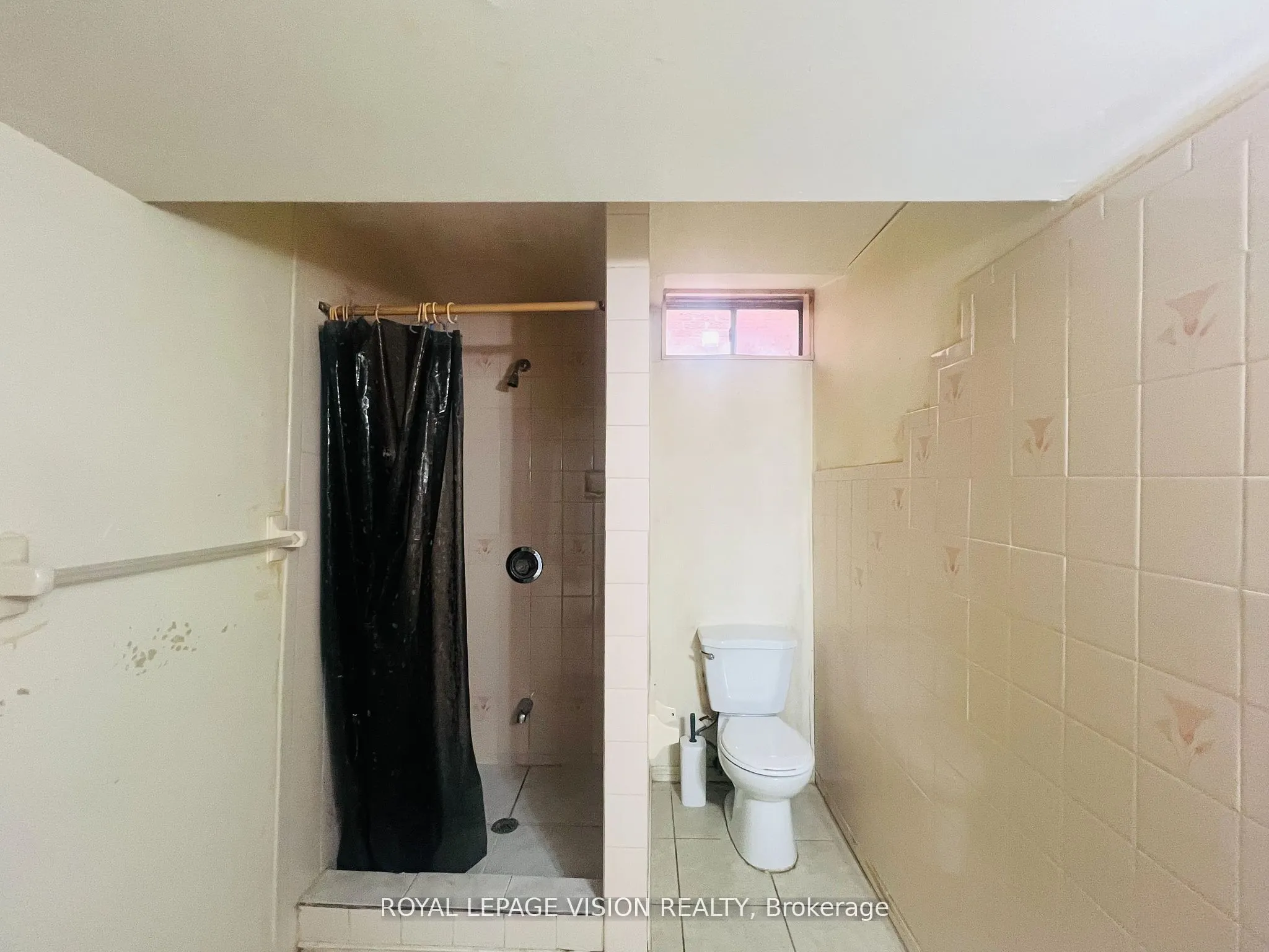 2 Glenheather Terrace, #Lower