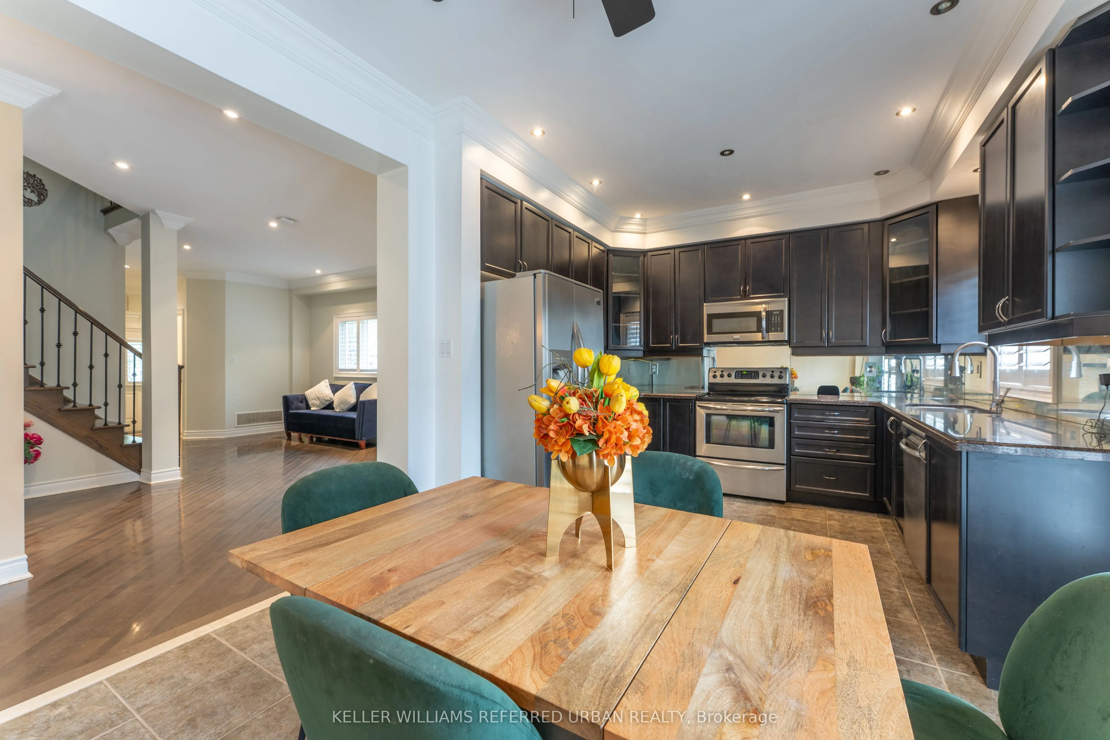 10 Wilsongary Circle
