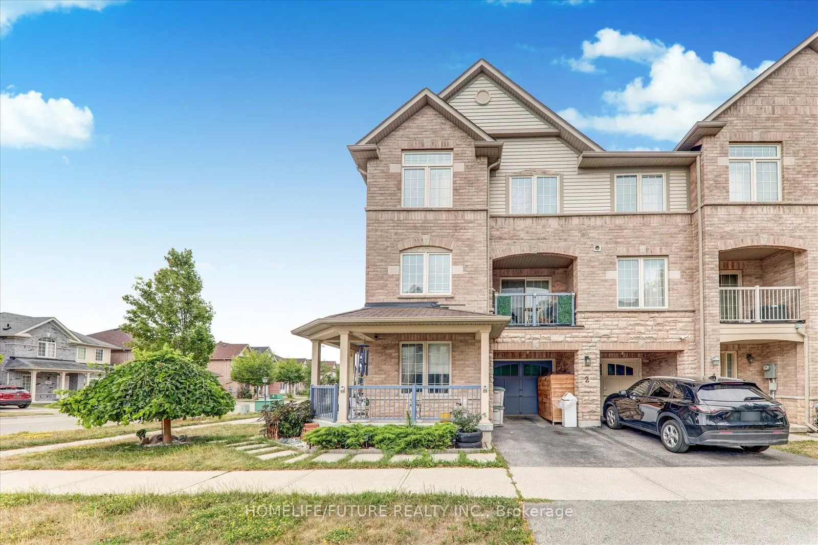 2 Clowes Street