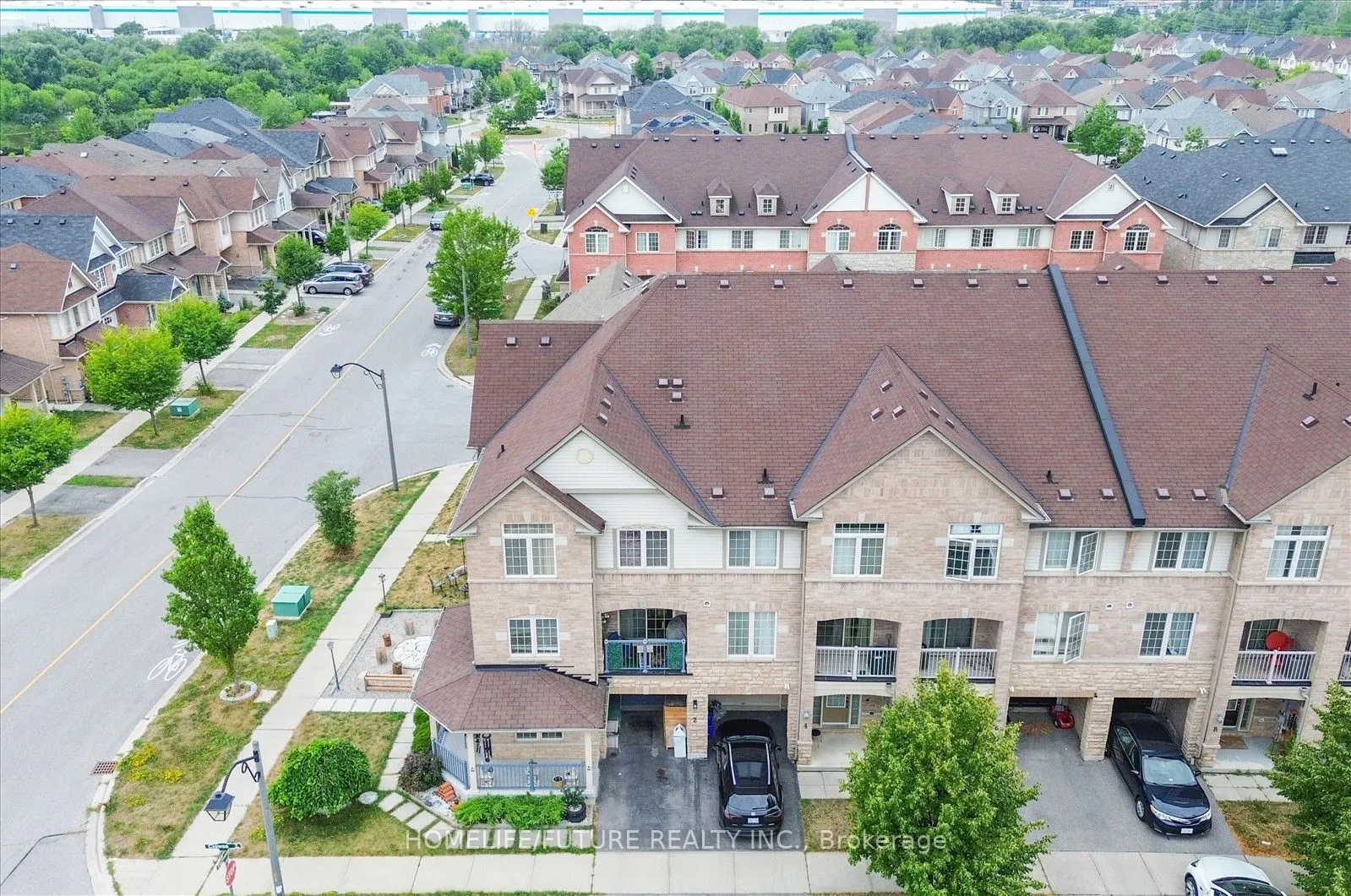 2 Clowes Street