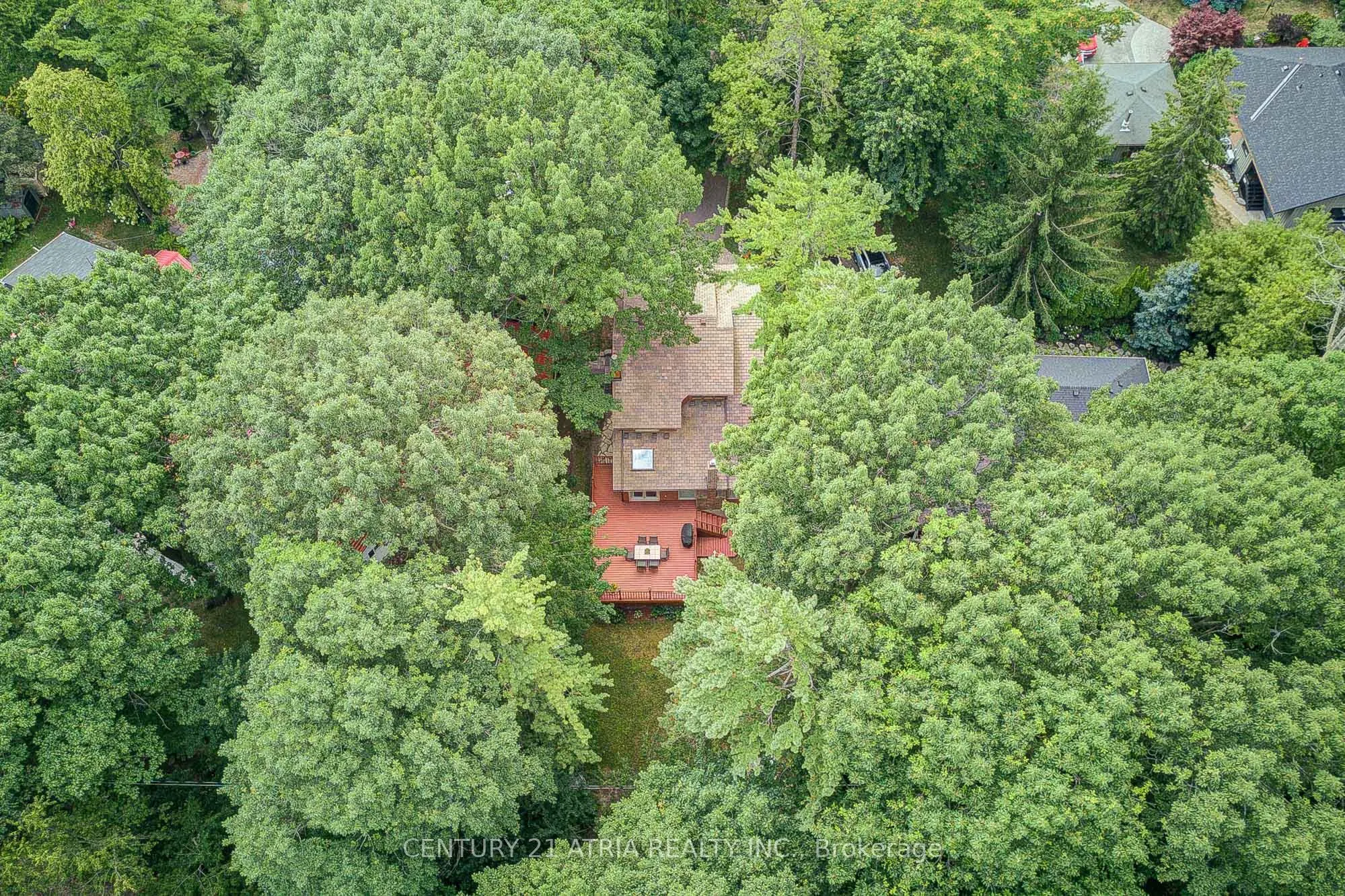 2671 Thickson Road S