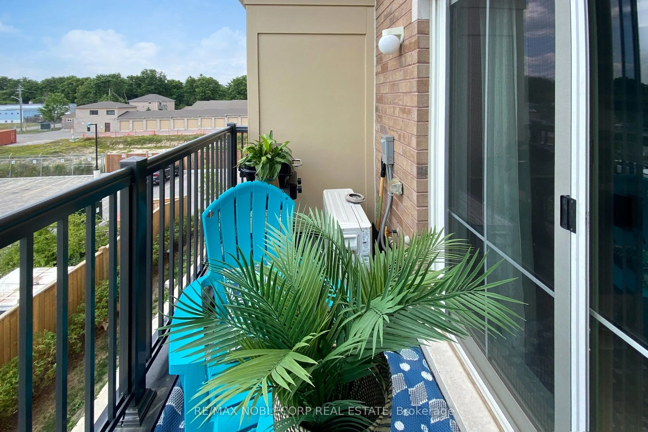 470 BERESFORD Path, #15
