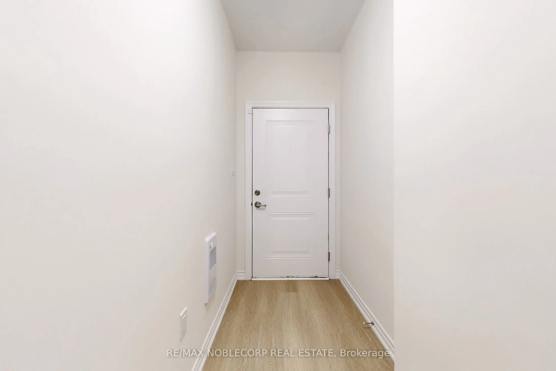 470 BERESFORD Path, #15
