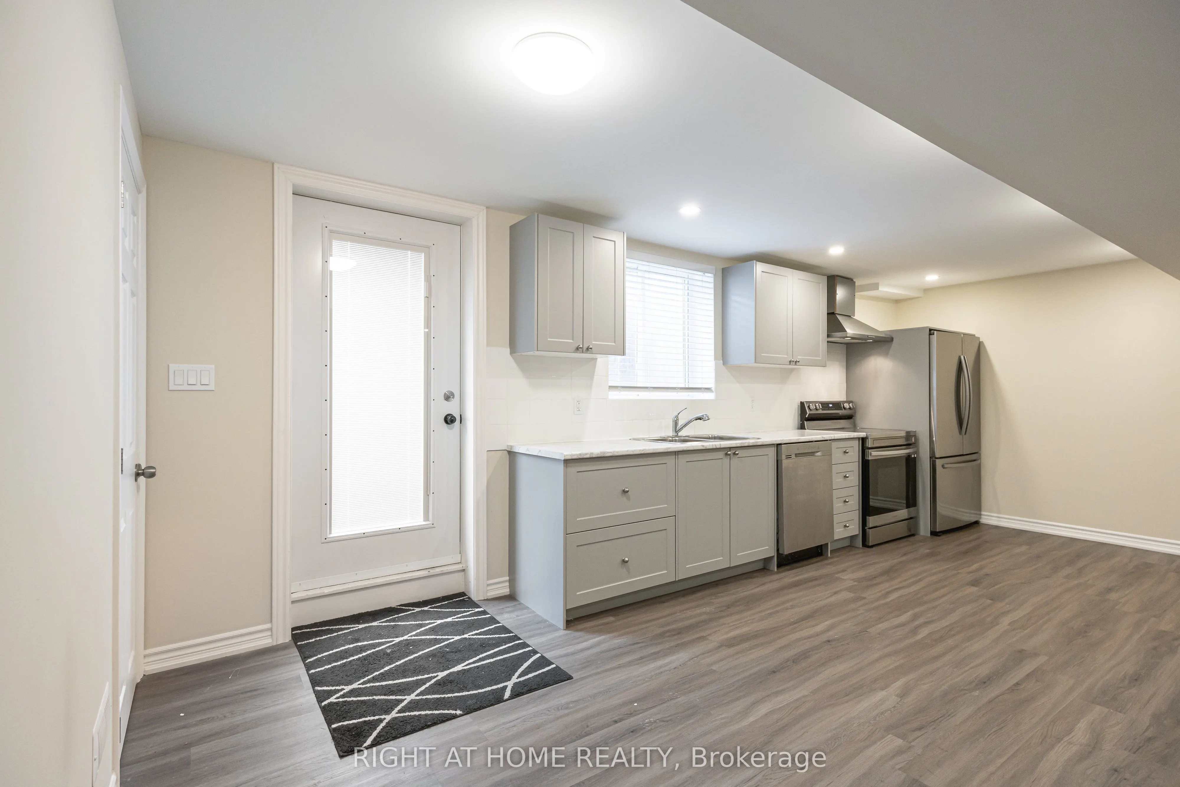 40 Sabbe Crescent, #Basement