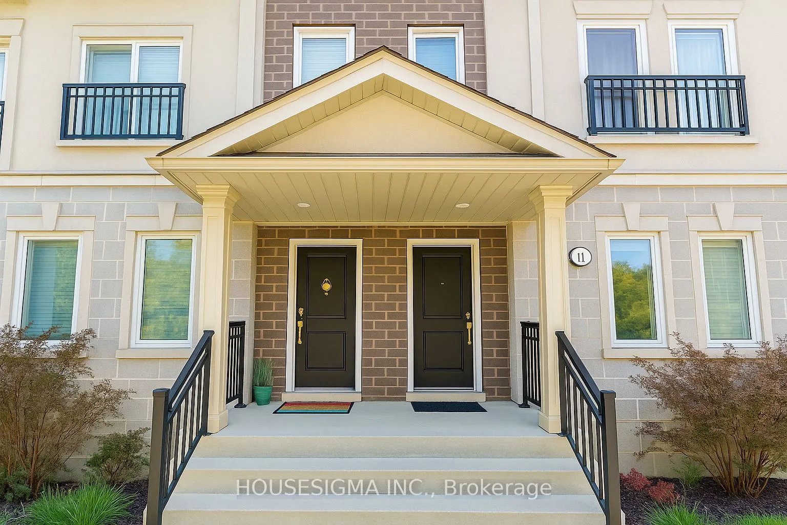 1040 Elton Way, #11