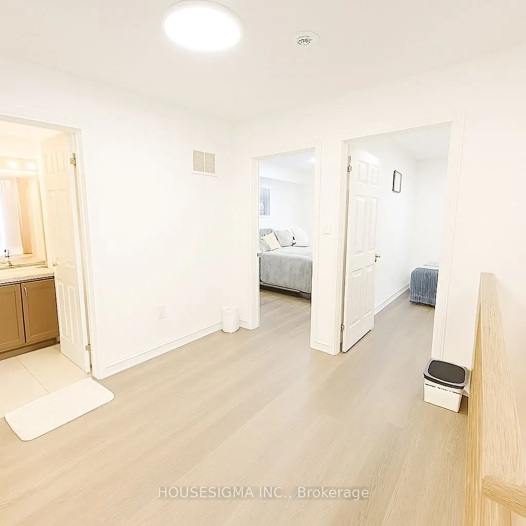 1040 Elton Way, #11