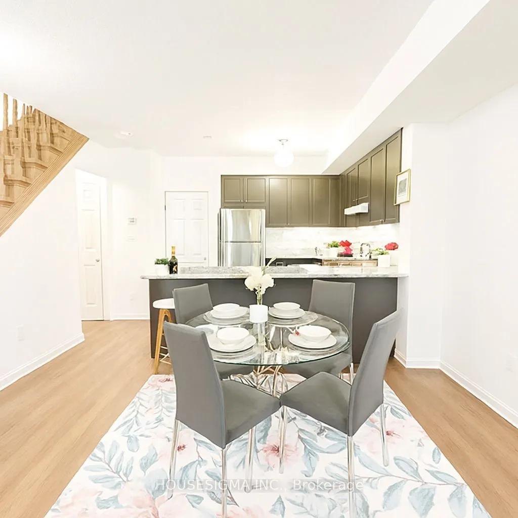 1040 Elton Way, #11