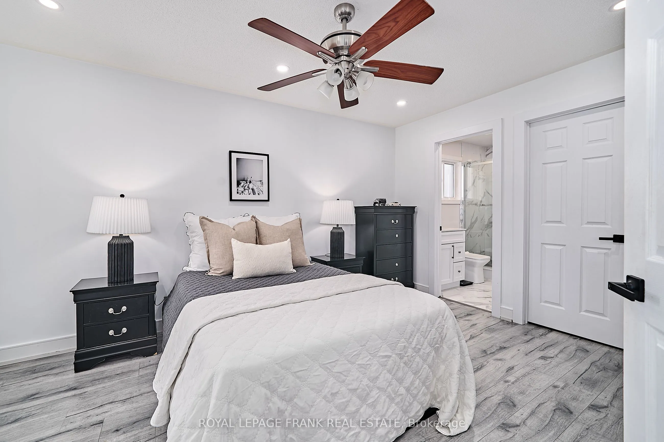 3082 Country Lane