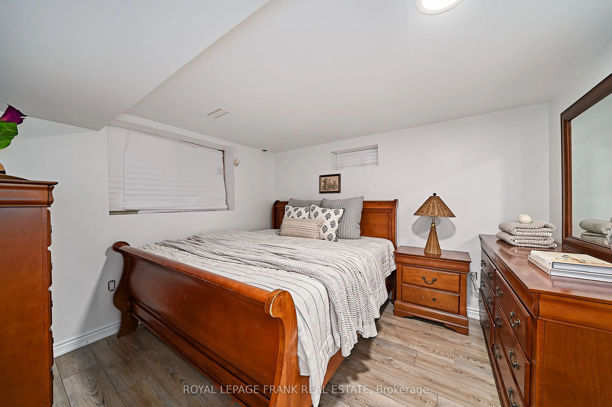 3082 Country Lane