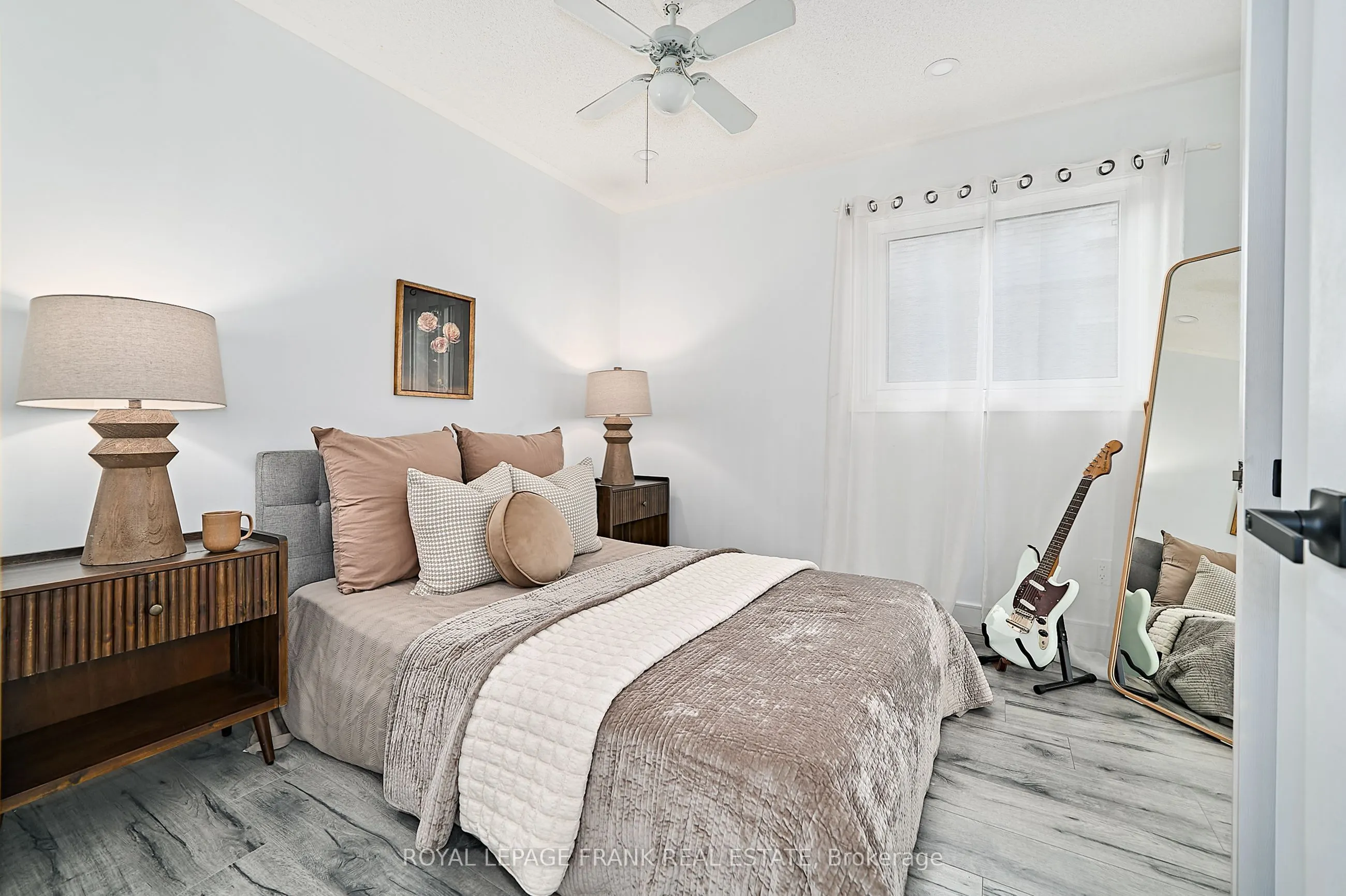 3082 Country Lane