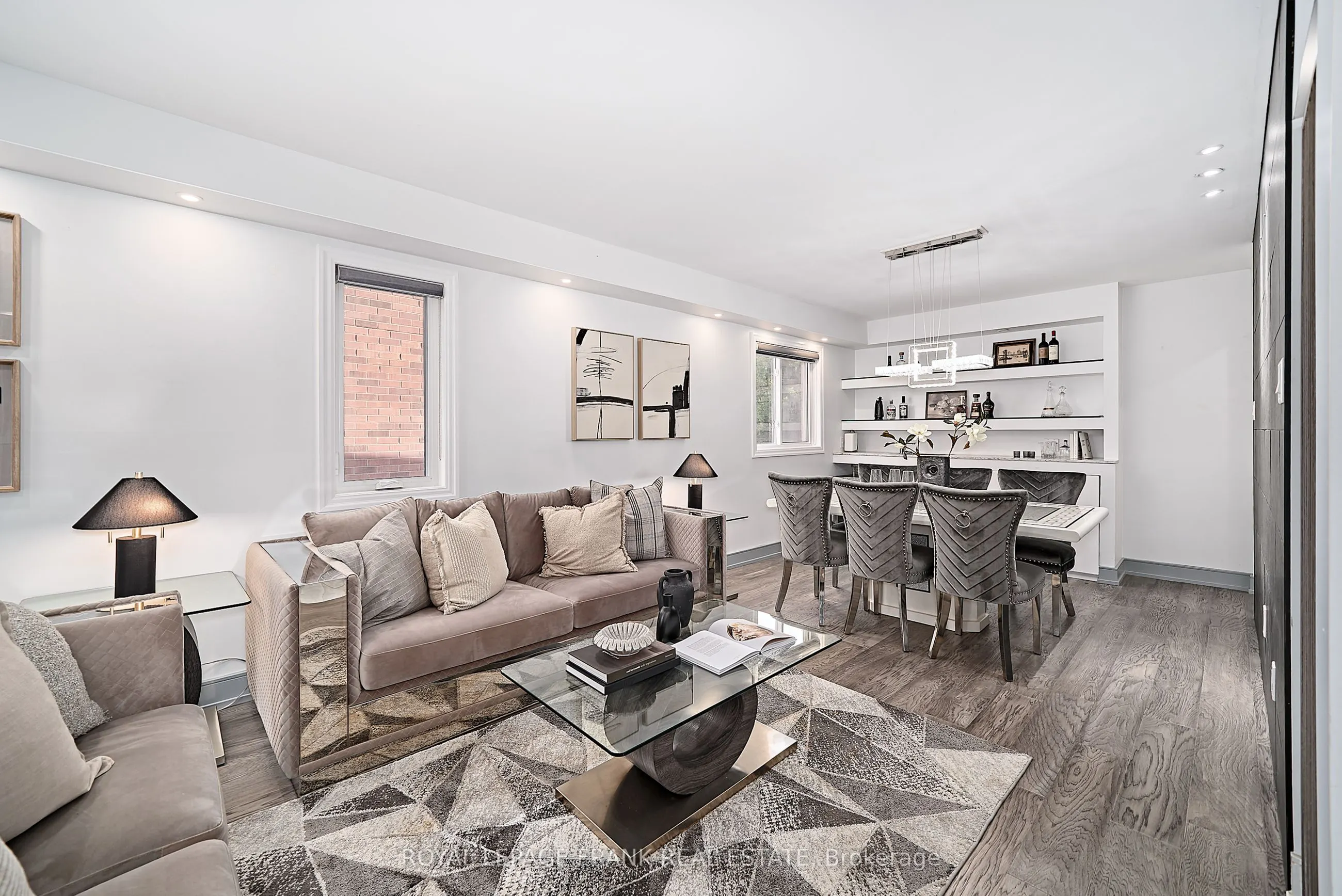 3082 Country Lane