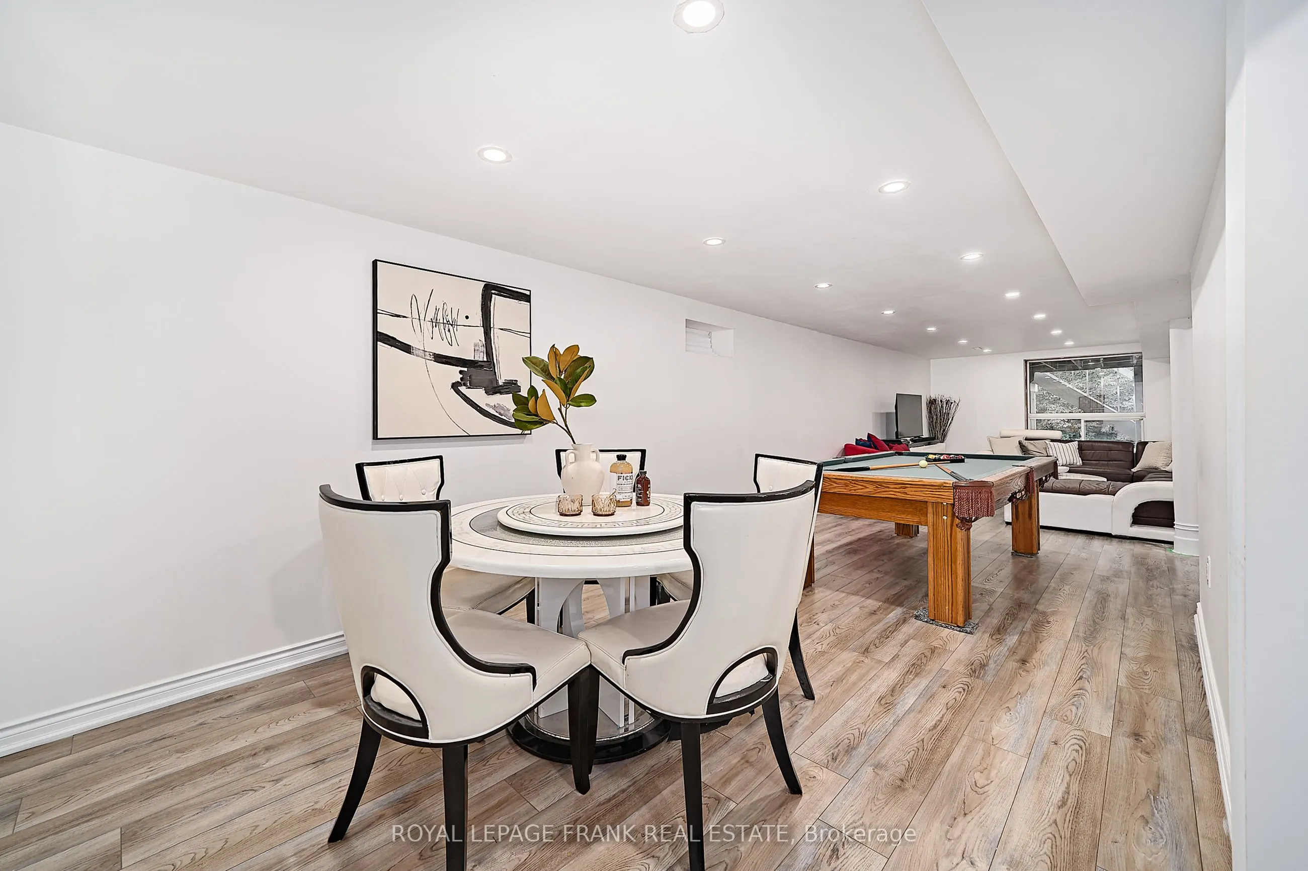 3082 Country Lane