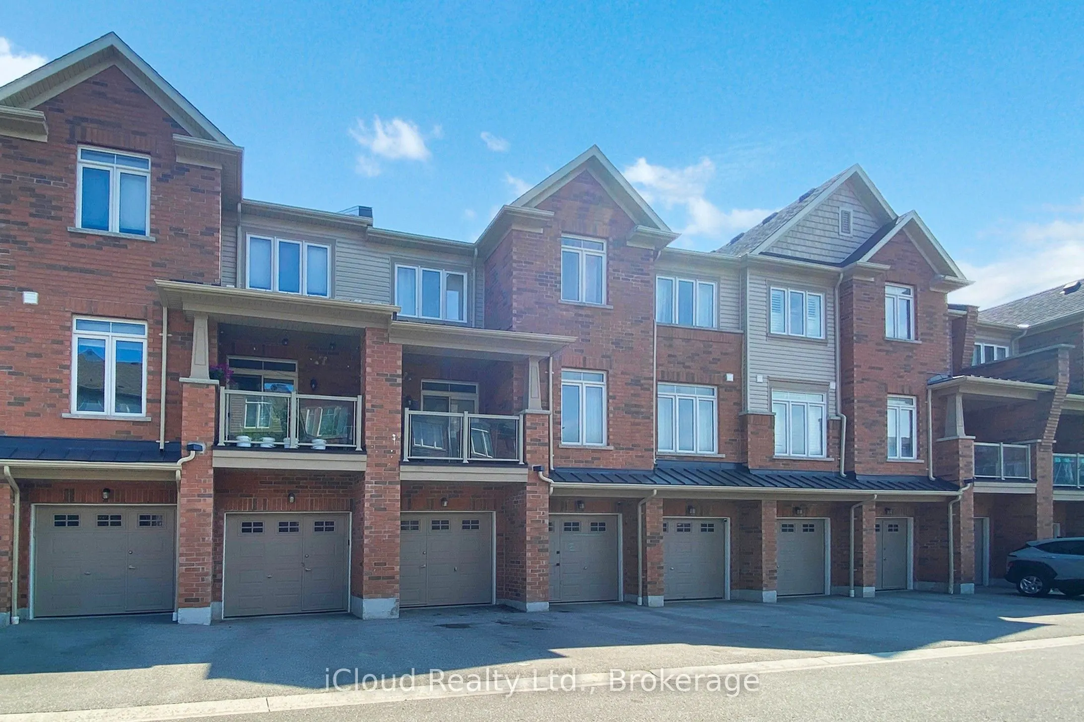 2730 William Jackson Drive, #8
