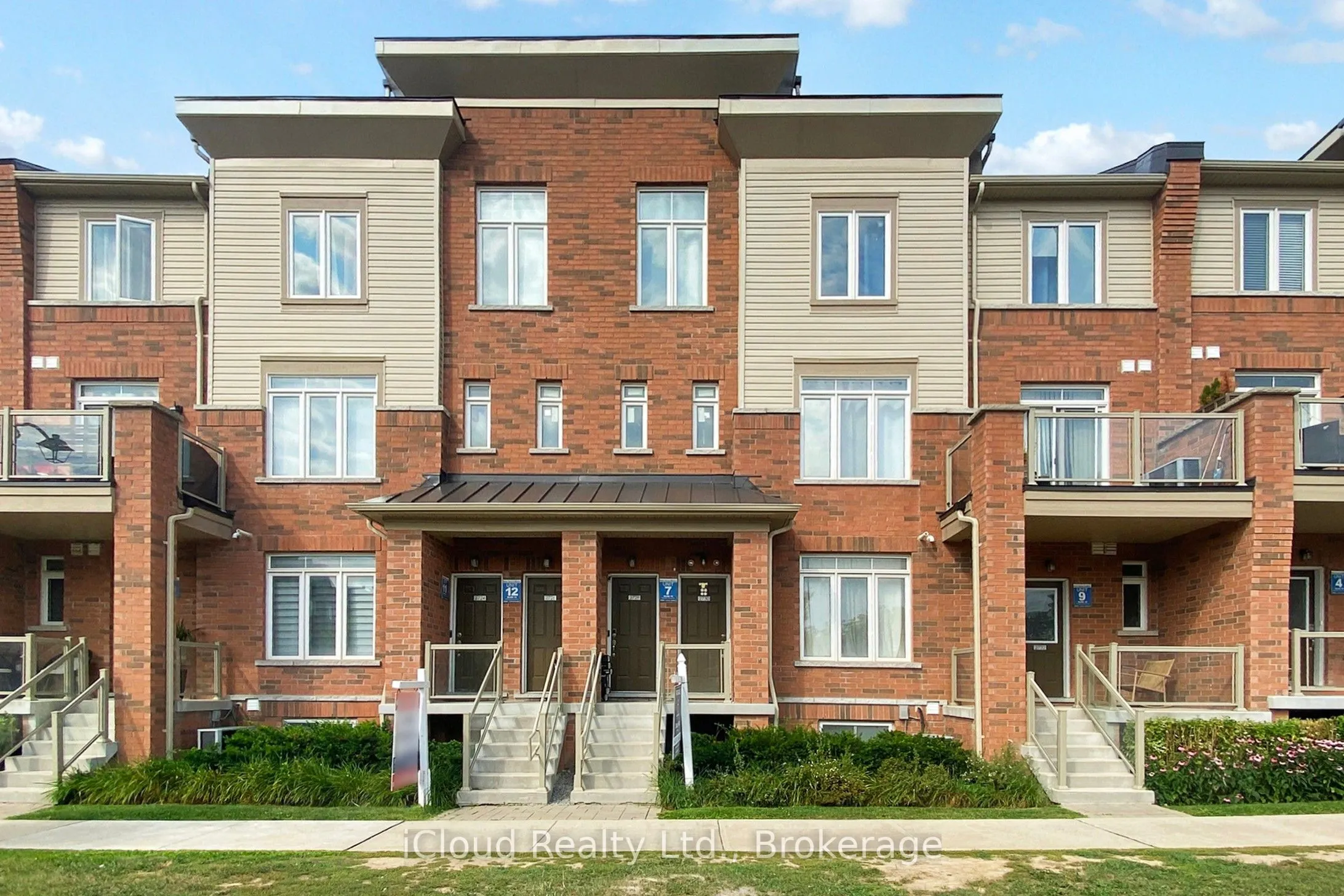 2730 William Jackson Drive, #8