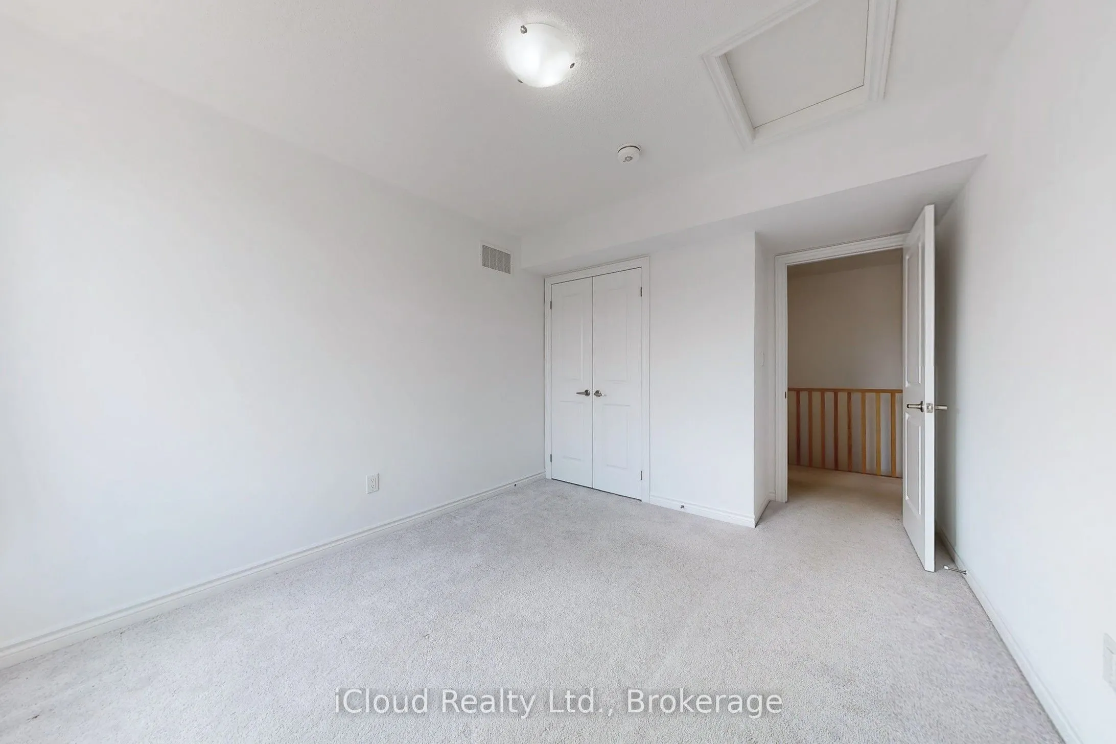 2730 William Jackson Drive, #8