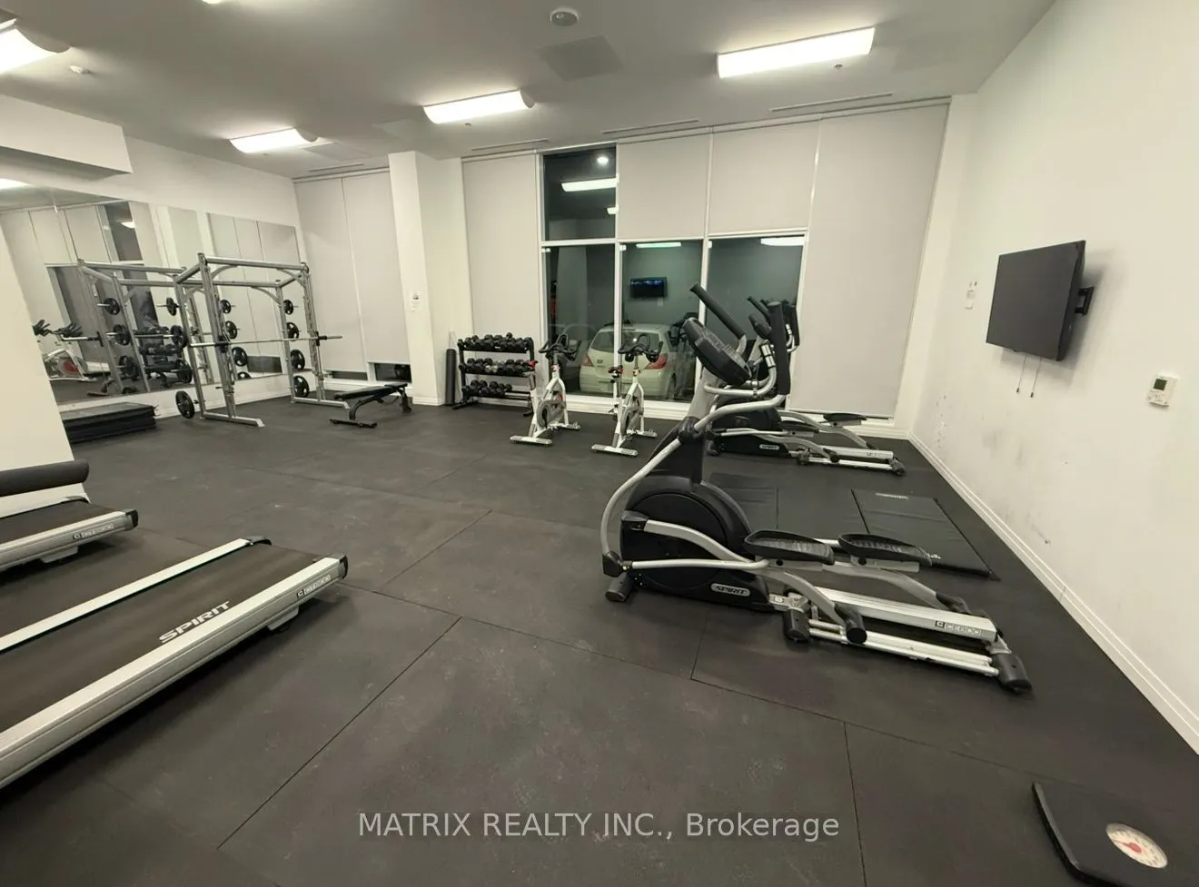 1900 Simcoe Street N, #743
