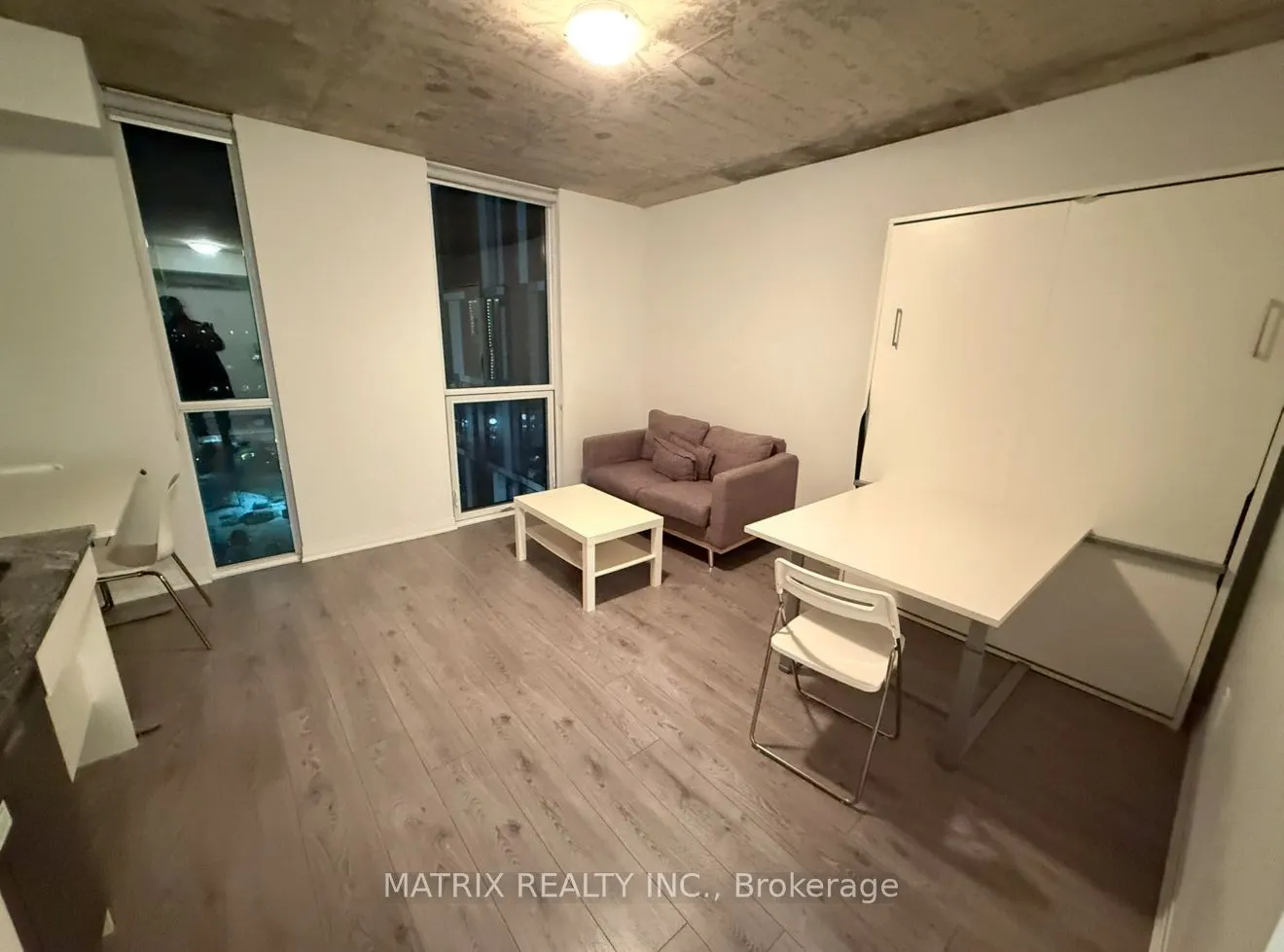 1900 Simcoe Street N, #743
