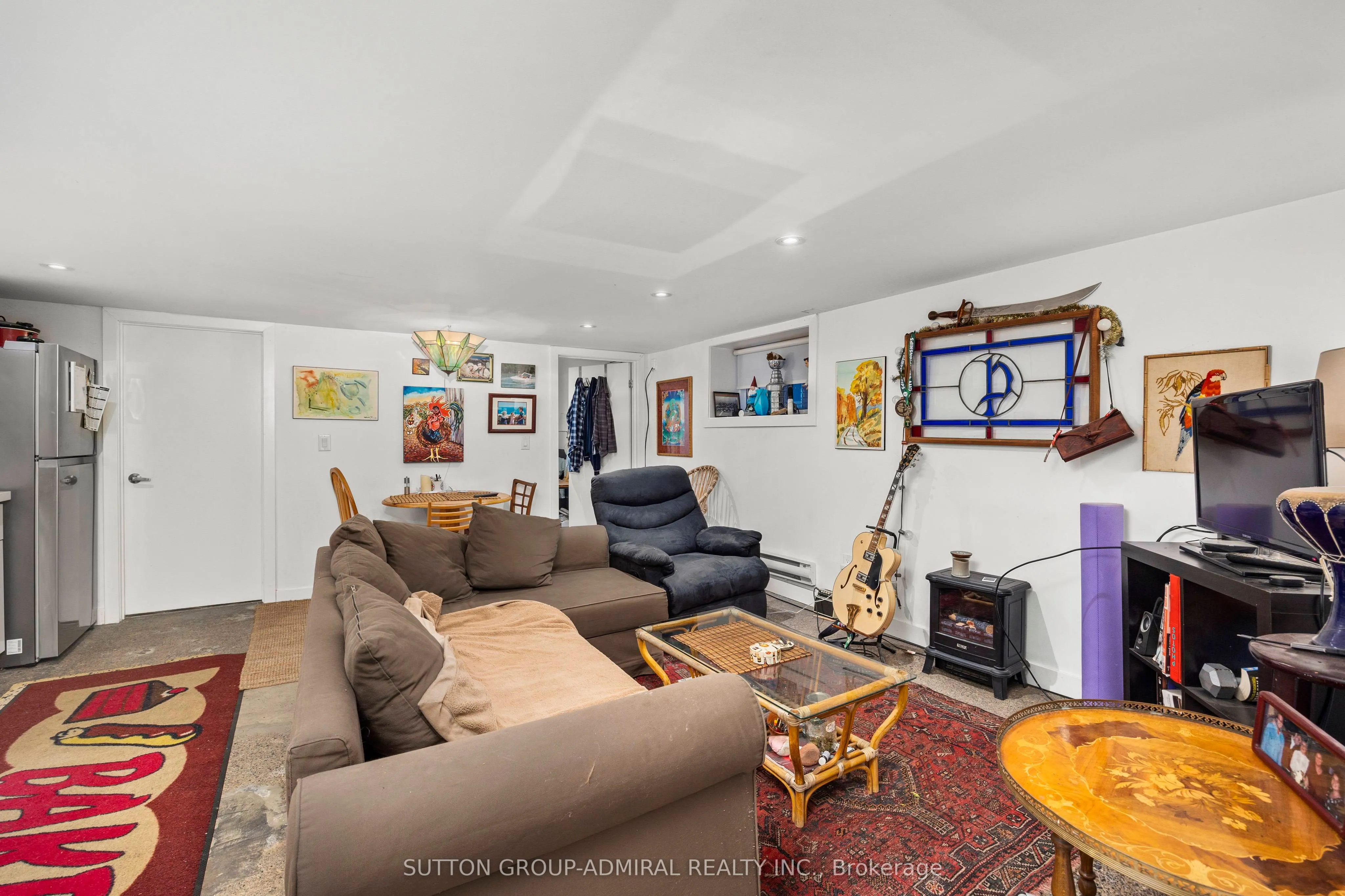 49 & 51 Wineva Avenue