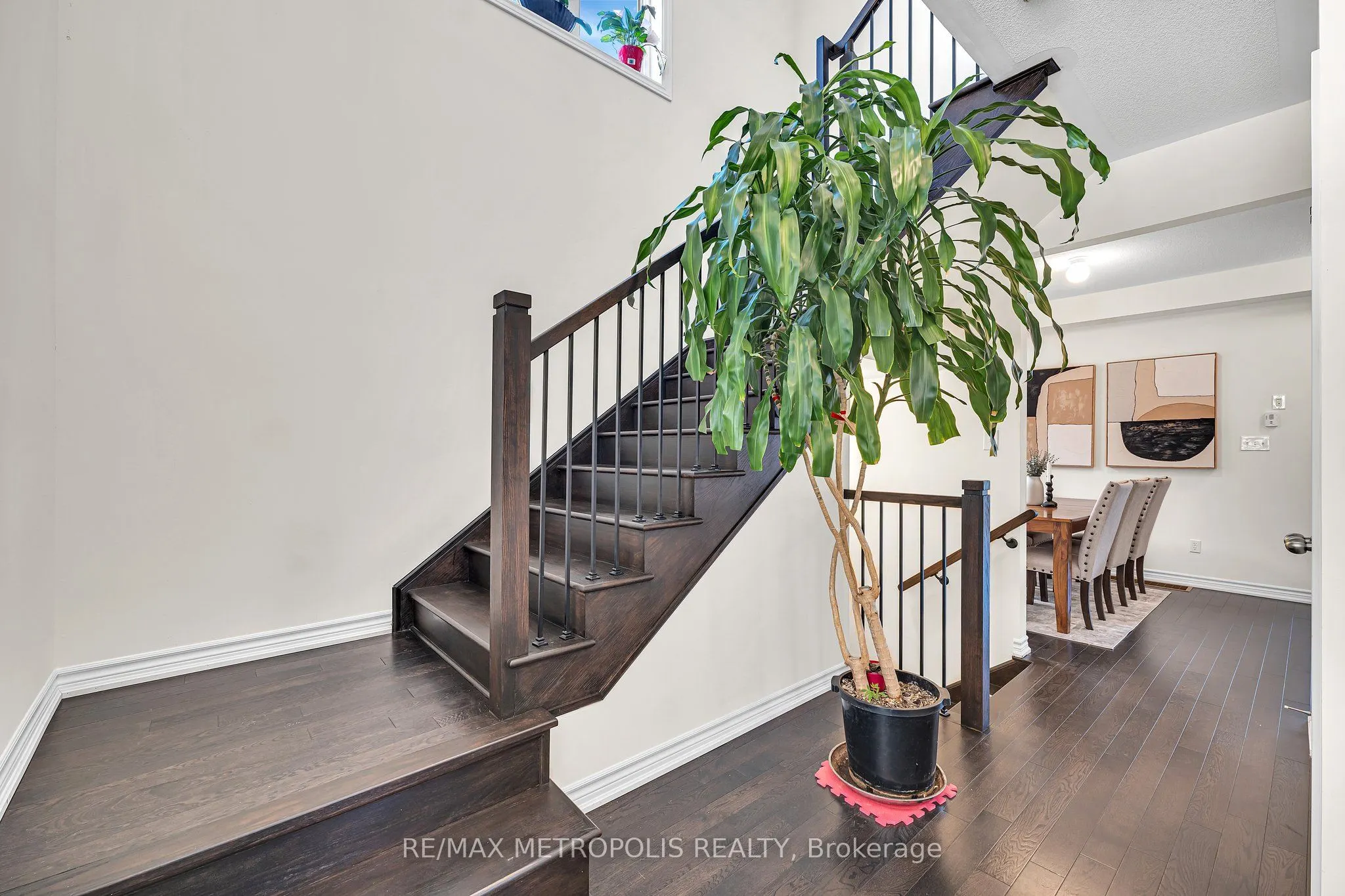 1129 CAMEO Street