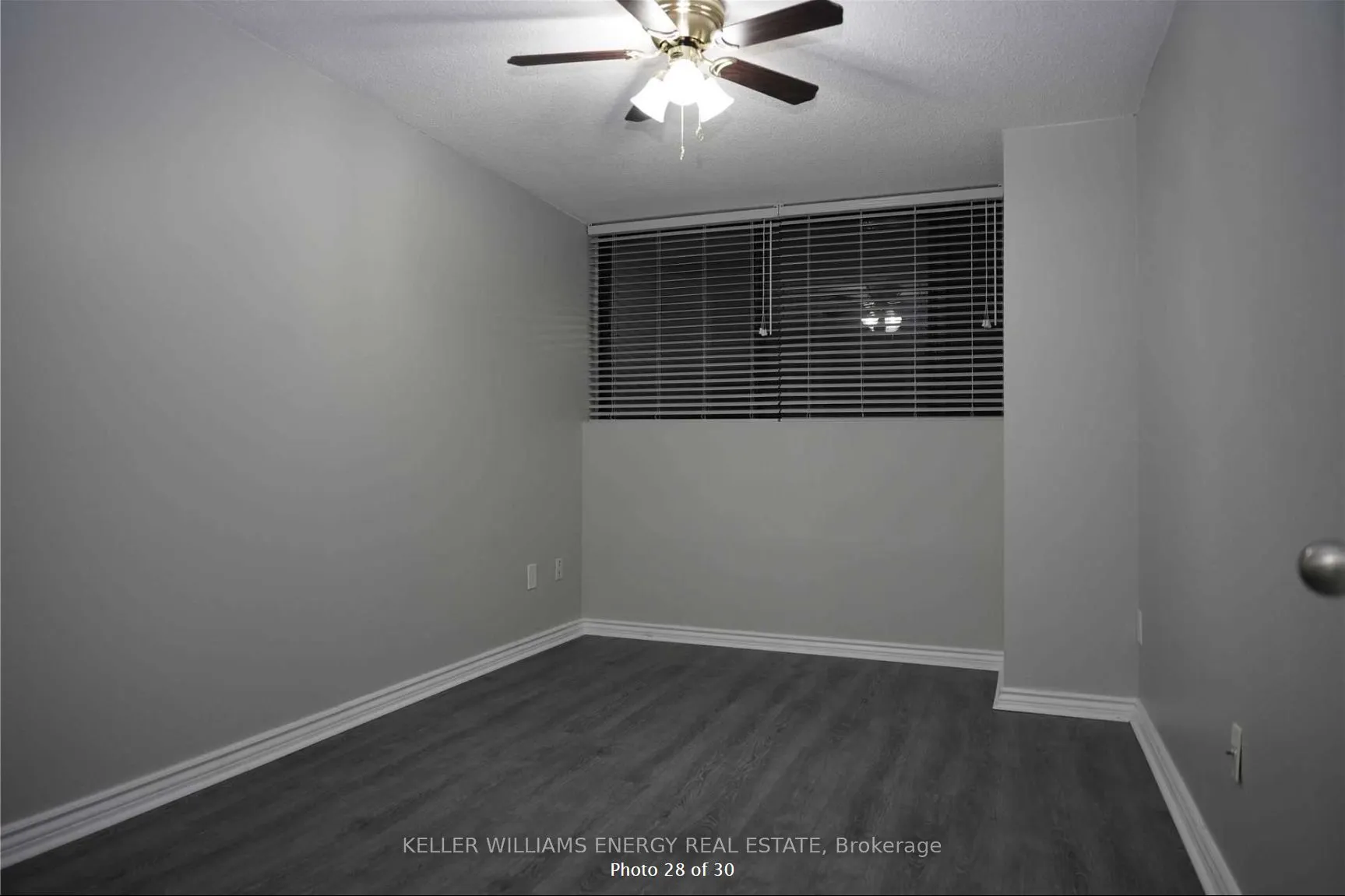 10 Tapscott Road, #813