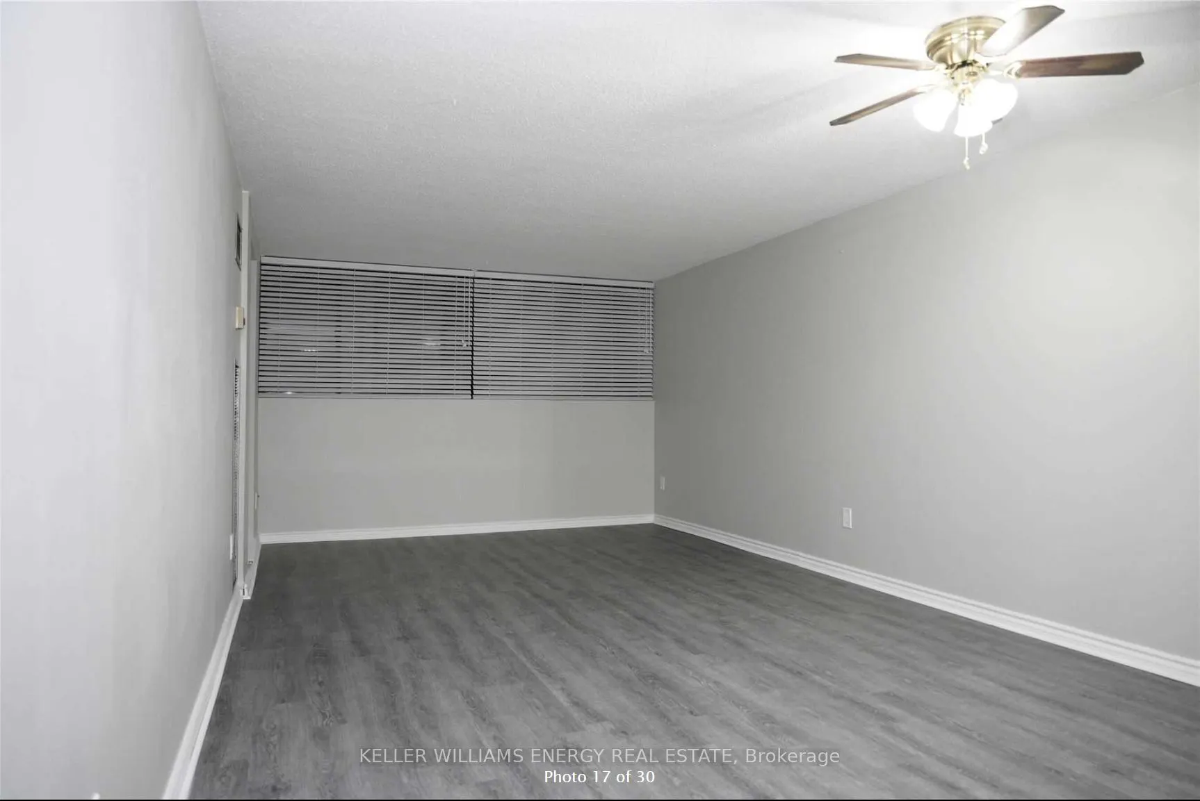 10 Tapscott Road, #813