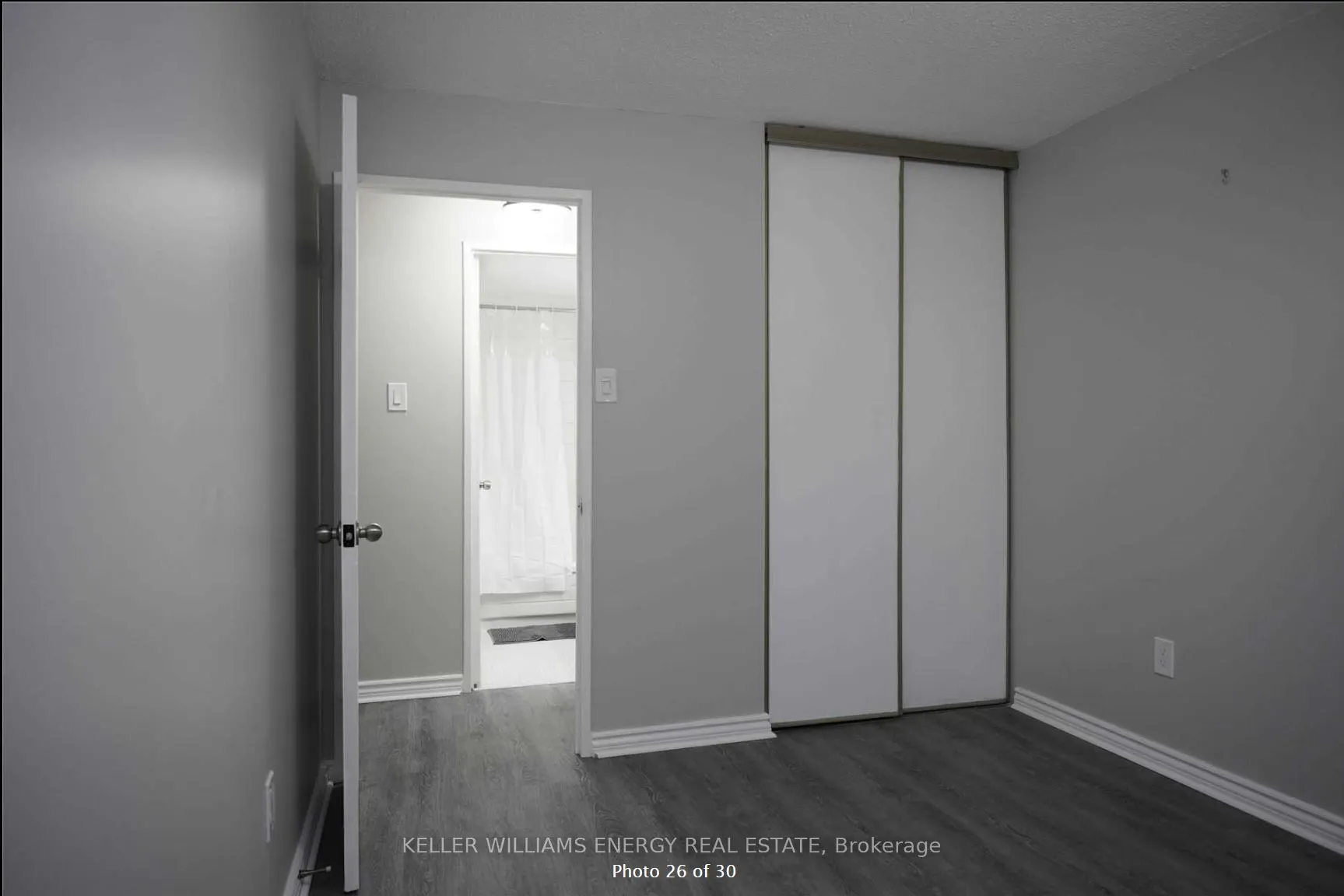10 Tapscott Road, #813
