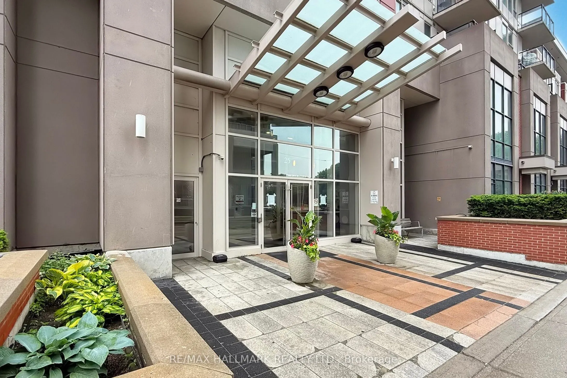 25 Town Centre Court, #3009