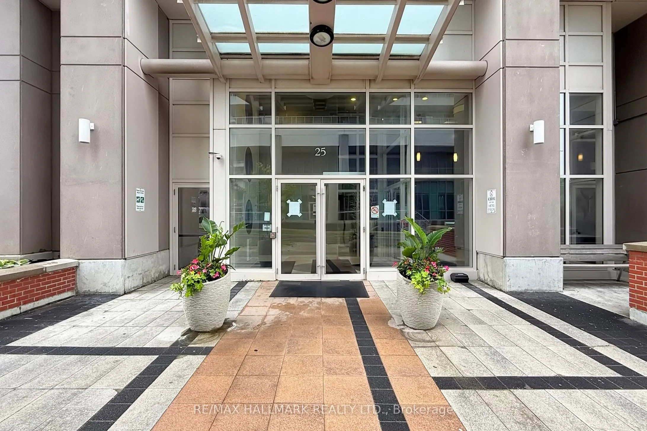 25 Town Centre Court, #3009