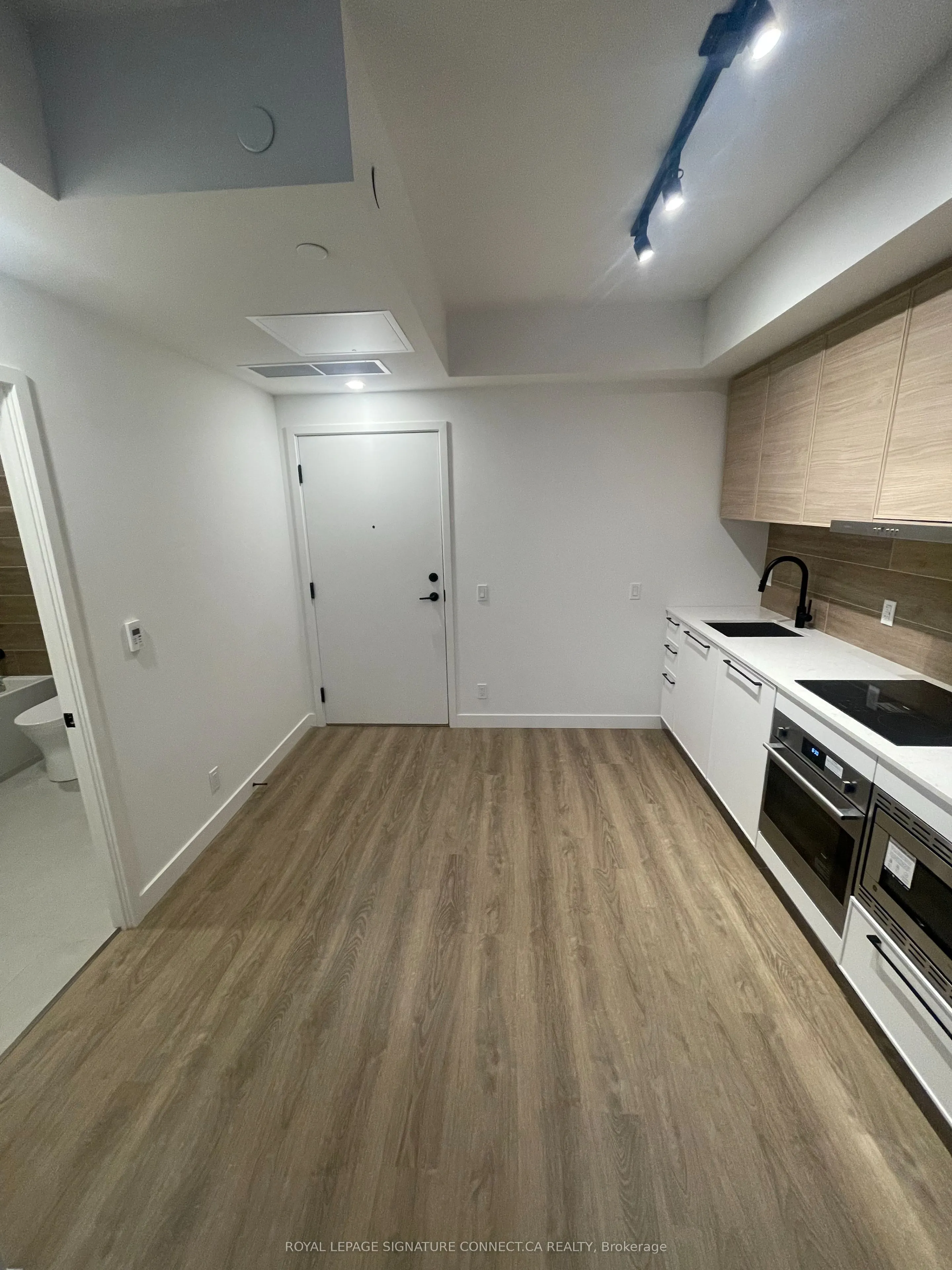 1050 Eastern Avenue, #627