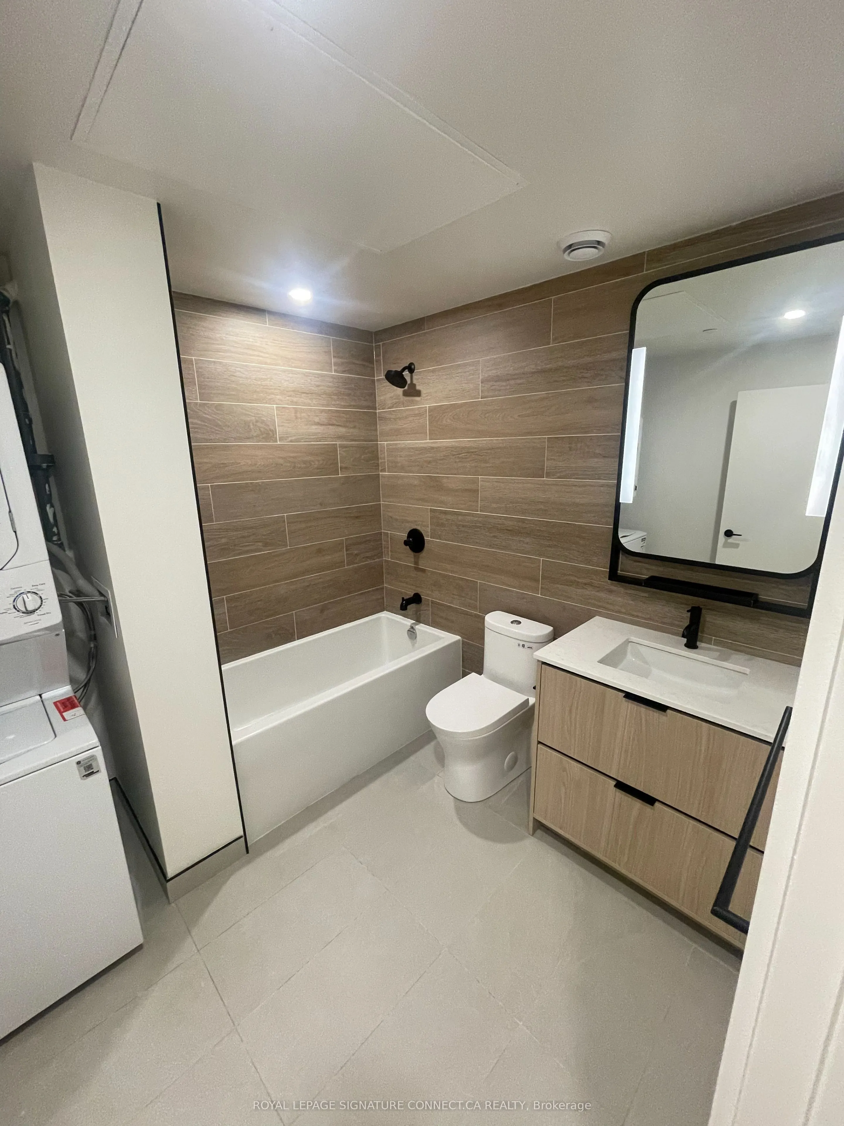 1050 Eastern Avenue, #627