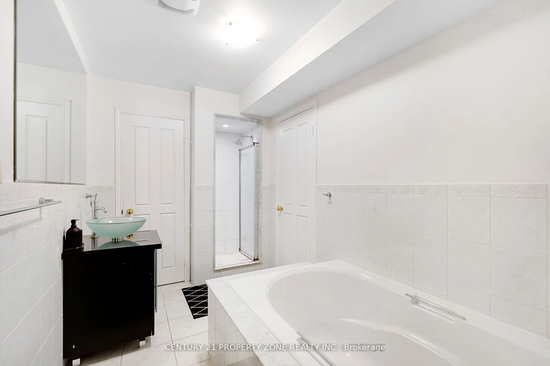 28 Seminoff Street