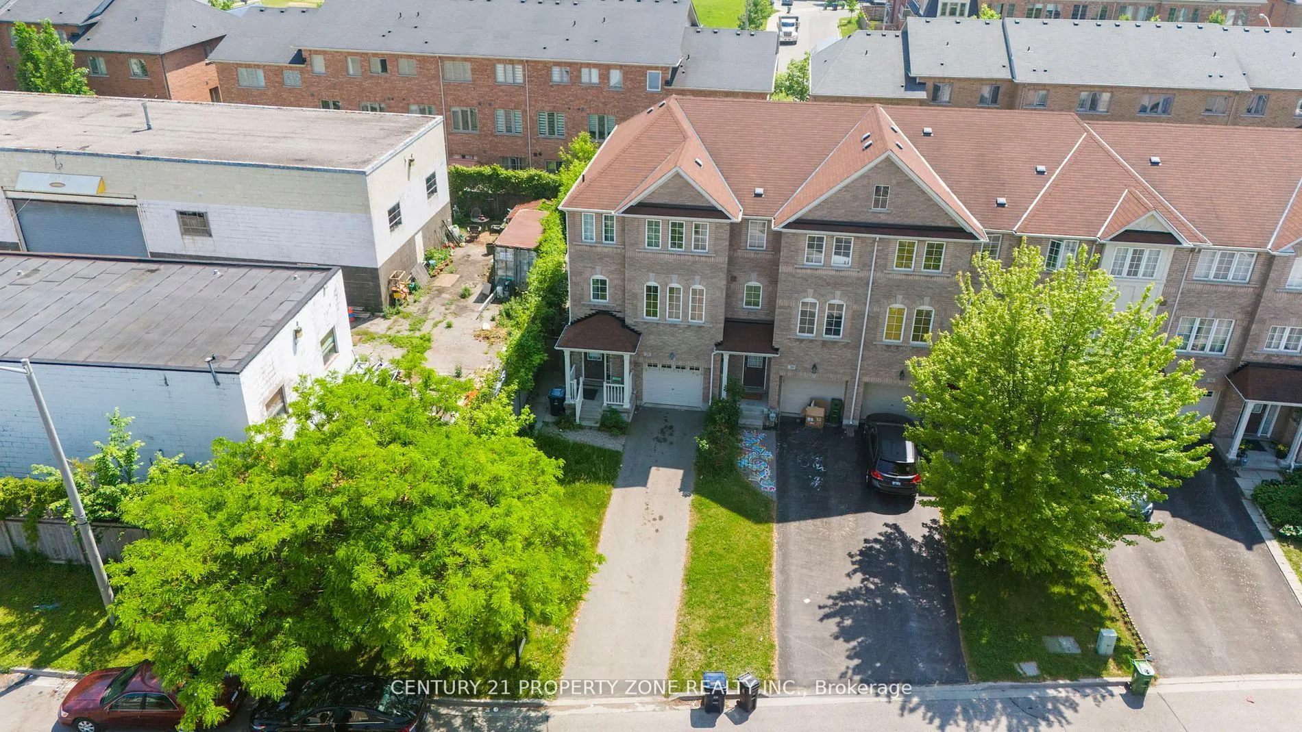 28 Seminoff Street