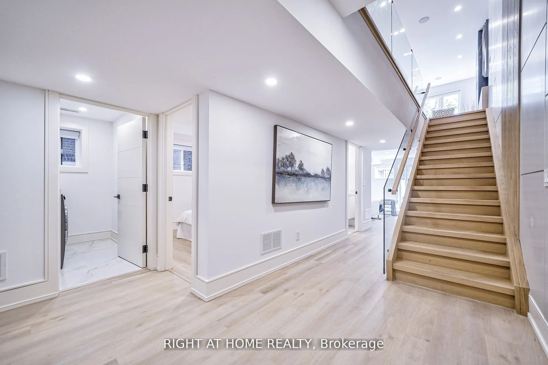 333 Woodmount Avenue